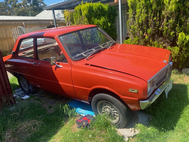 1975 MAZDA 1300 SEDAN