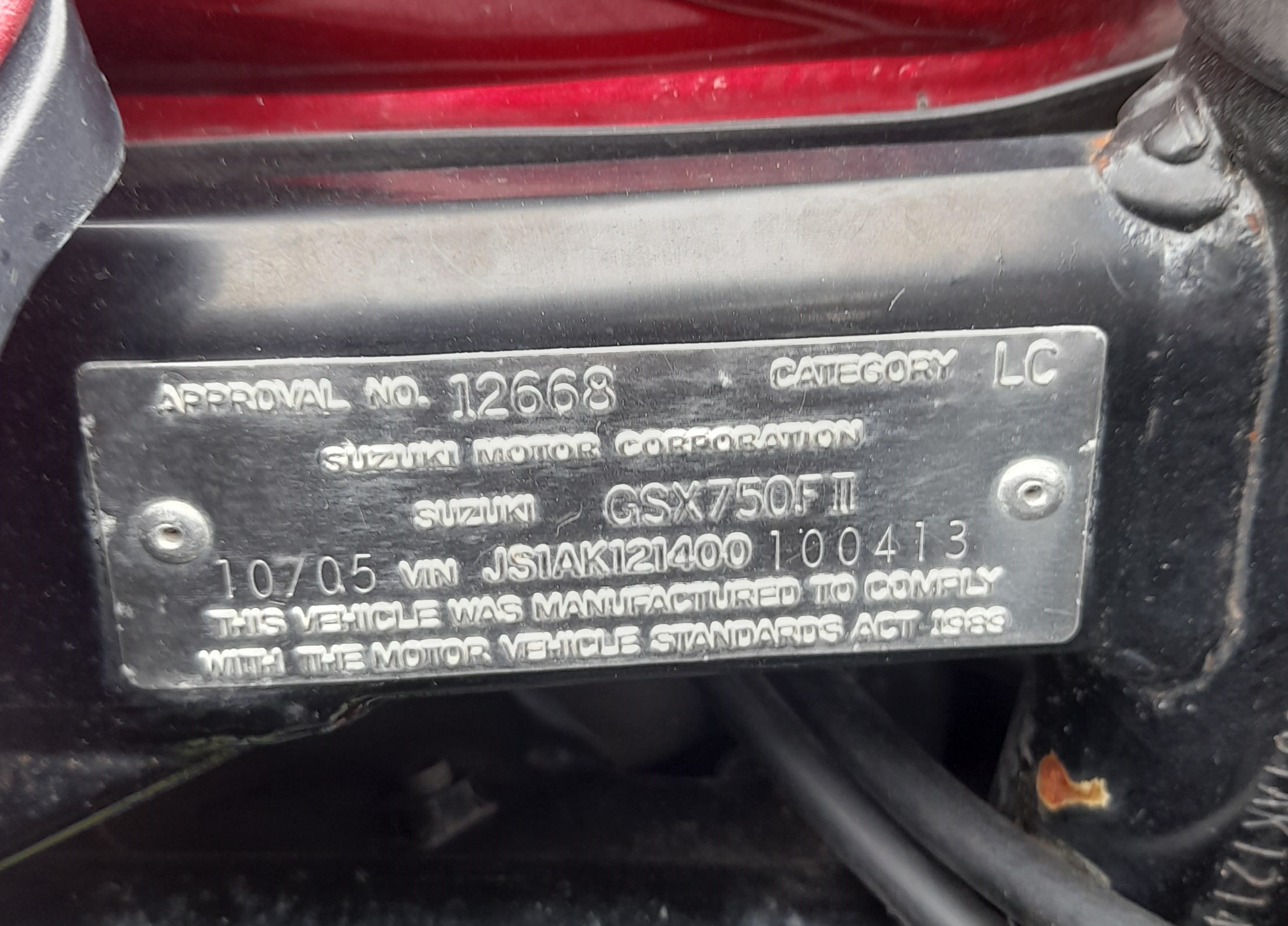 2005 SUZUKI GSX750F ROAD