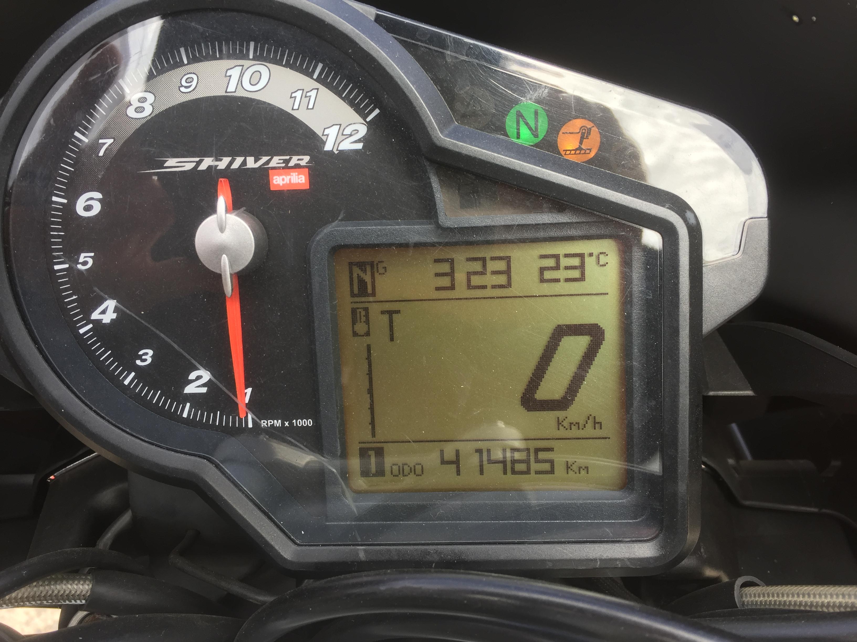 2011 APRILIA SHIVER SPORT SPORTS