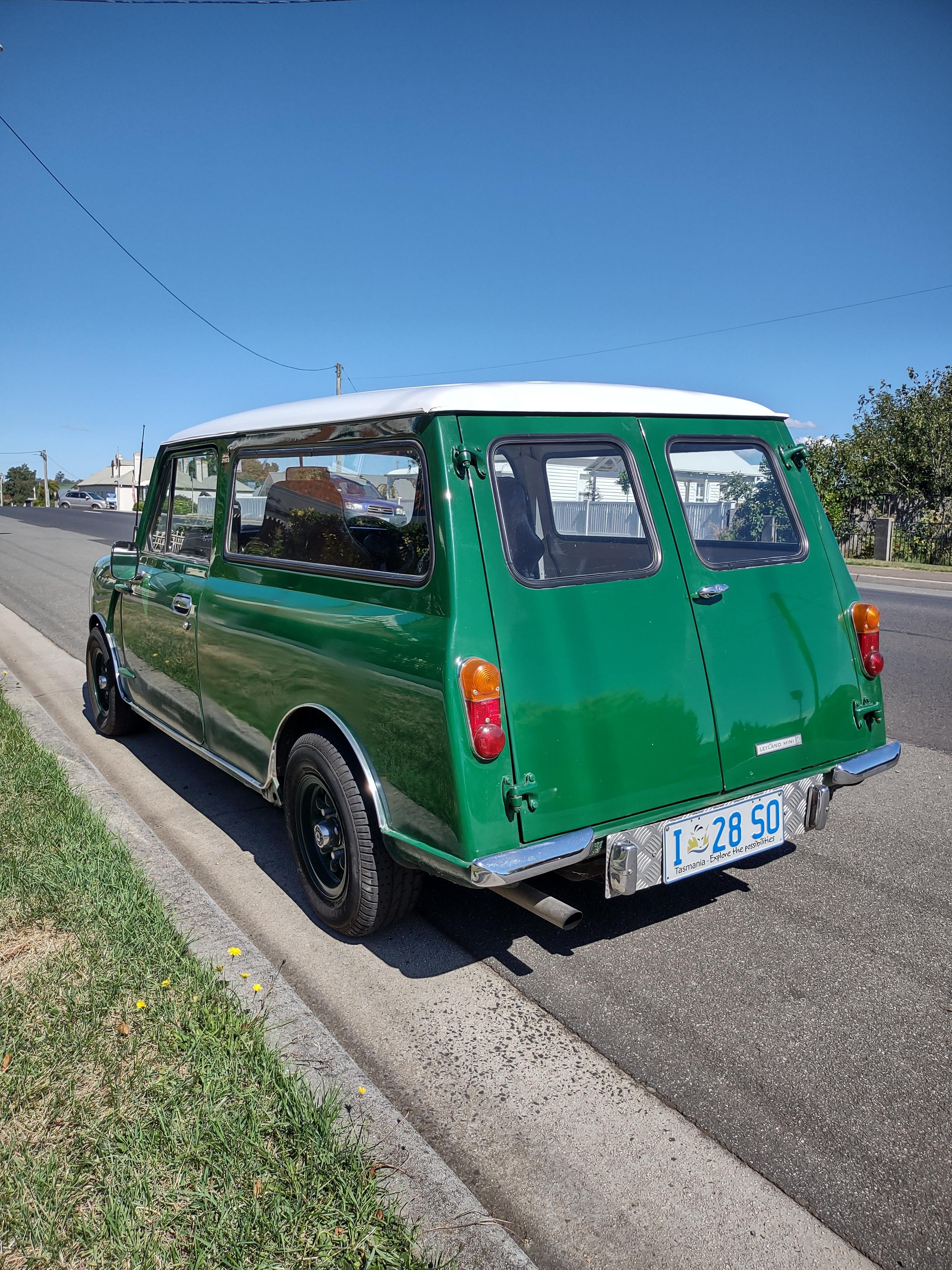 1977 LEYLAND MINI 4 SP MANUAL VAN