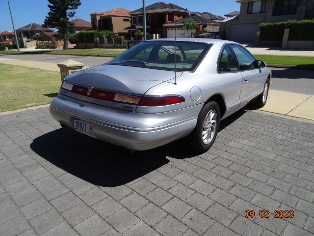 1995 LINCOLN MK VIII COUPE