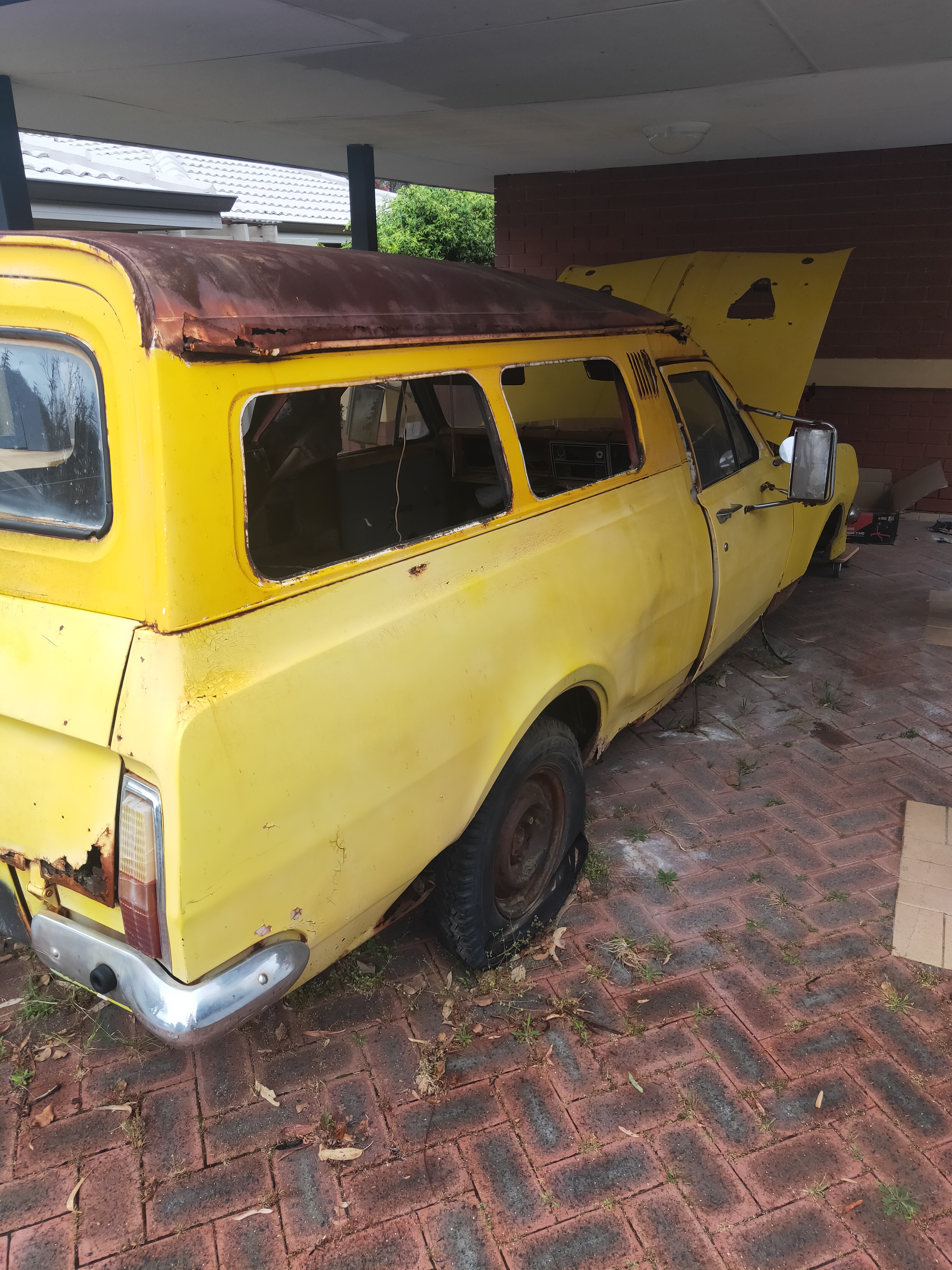 1970 HOLDEN HG PANEL VAN 