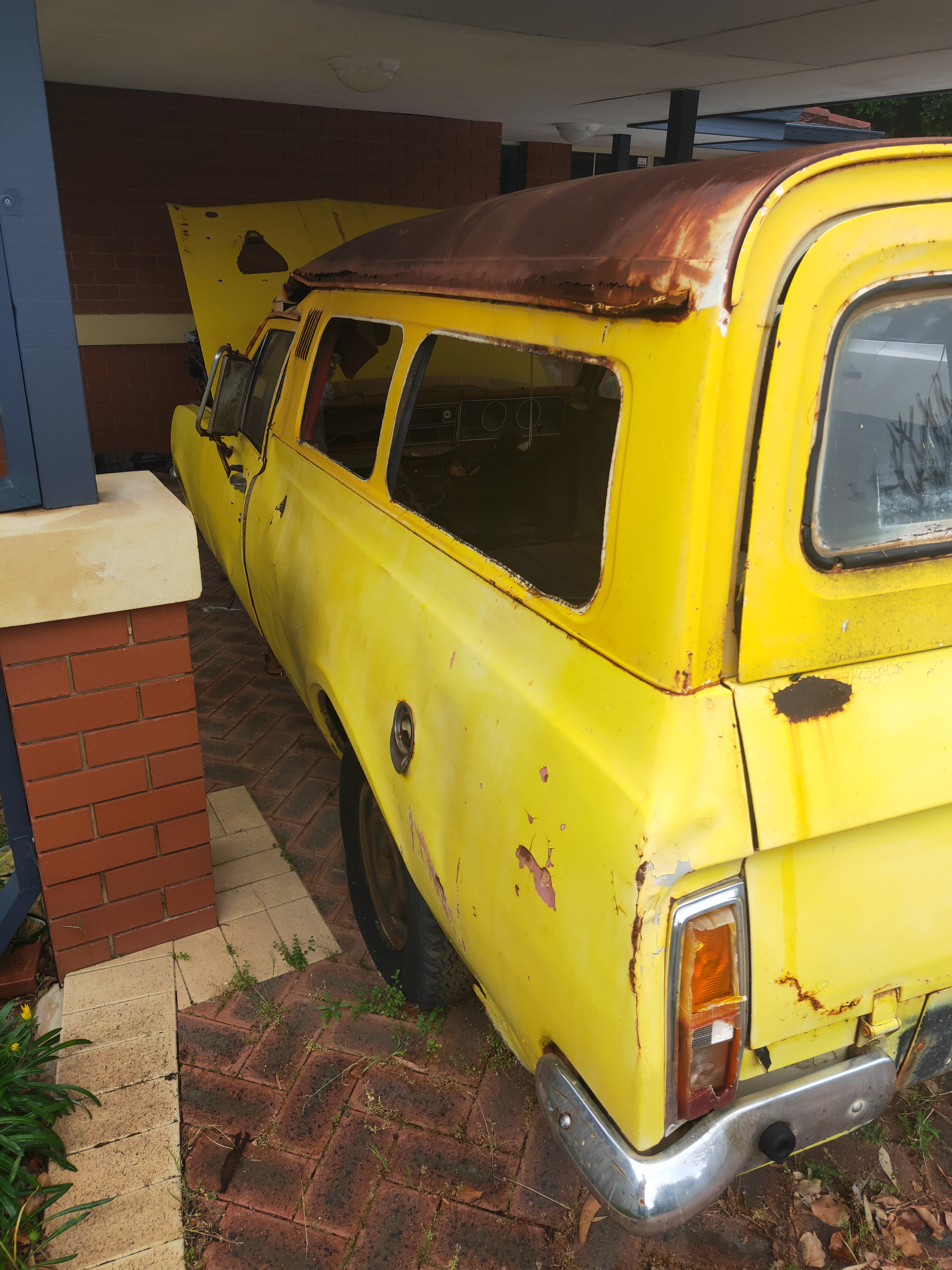 1970 HOLDEN HG PANEL VAN 