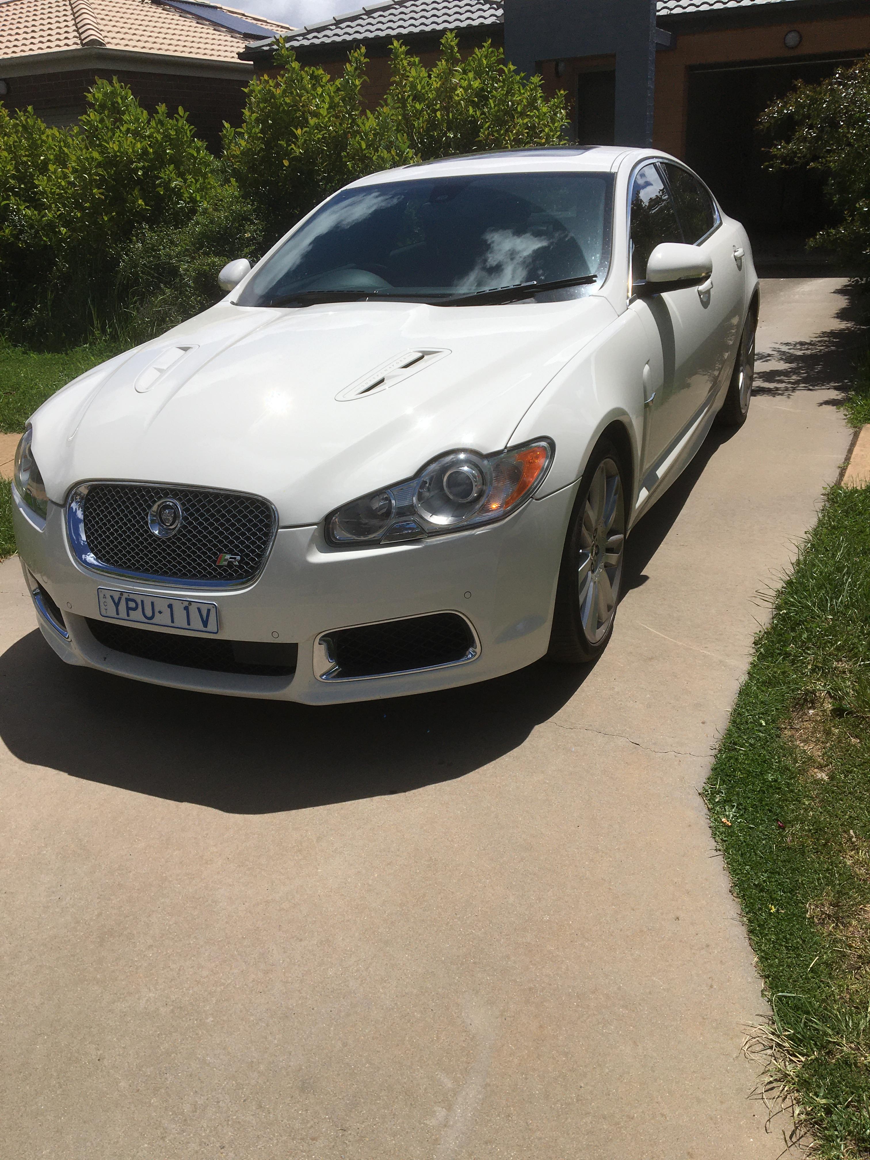 2010 JAGUAR XFR SEDAN