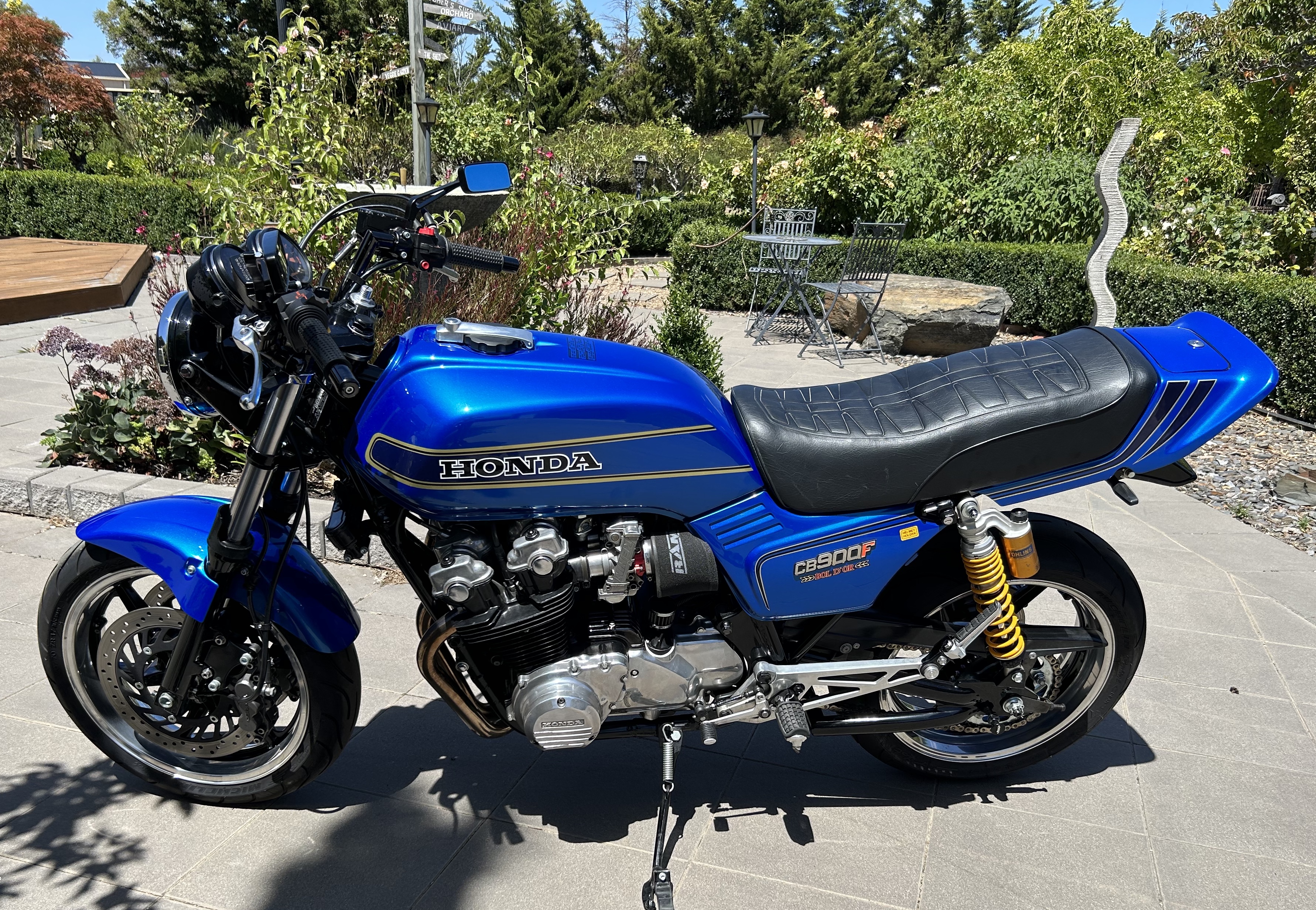 1982 HONDA BOLD'OR CB900F ROAD
