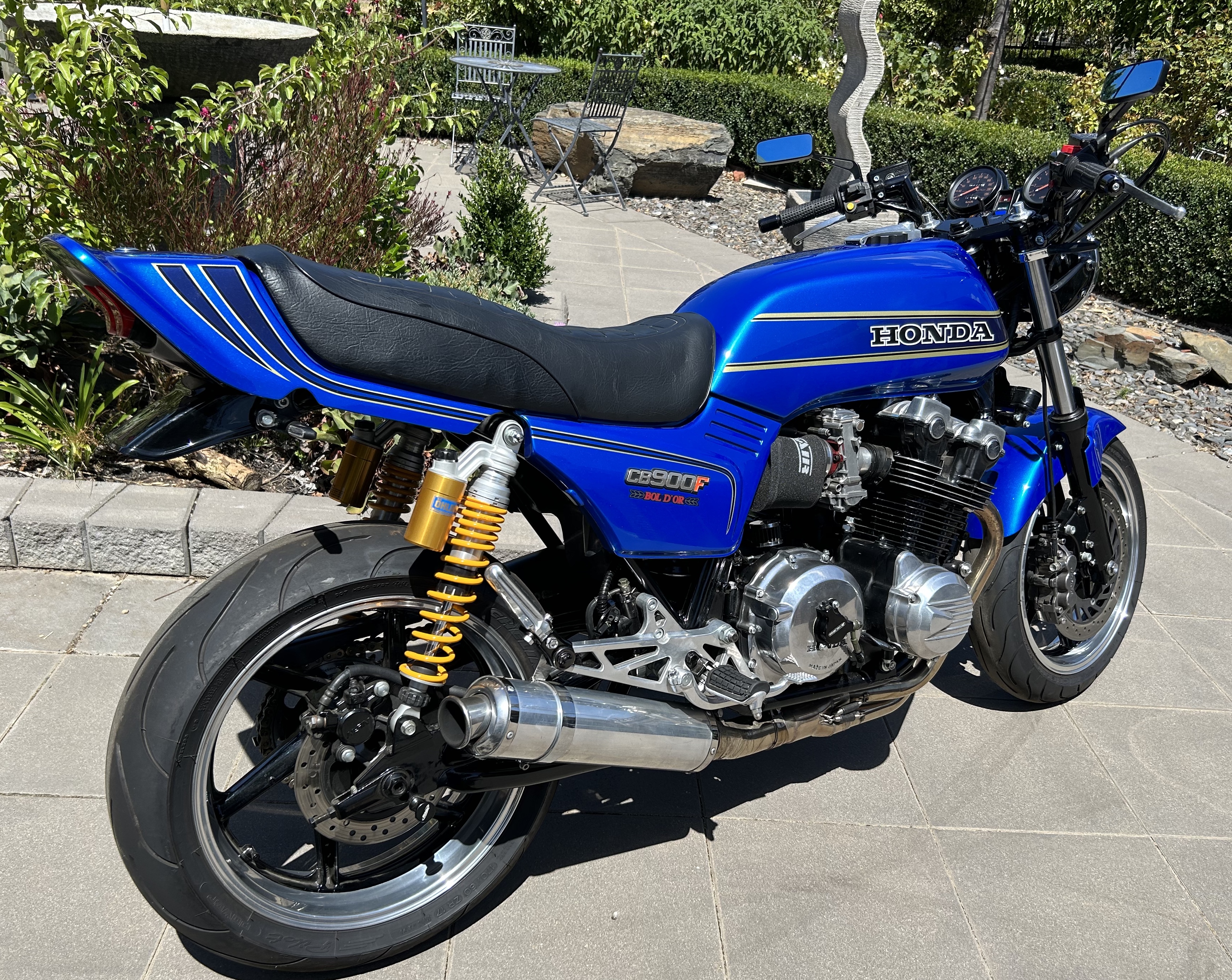 1982 HONDA BOLD'OR CB900F ROAD
