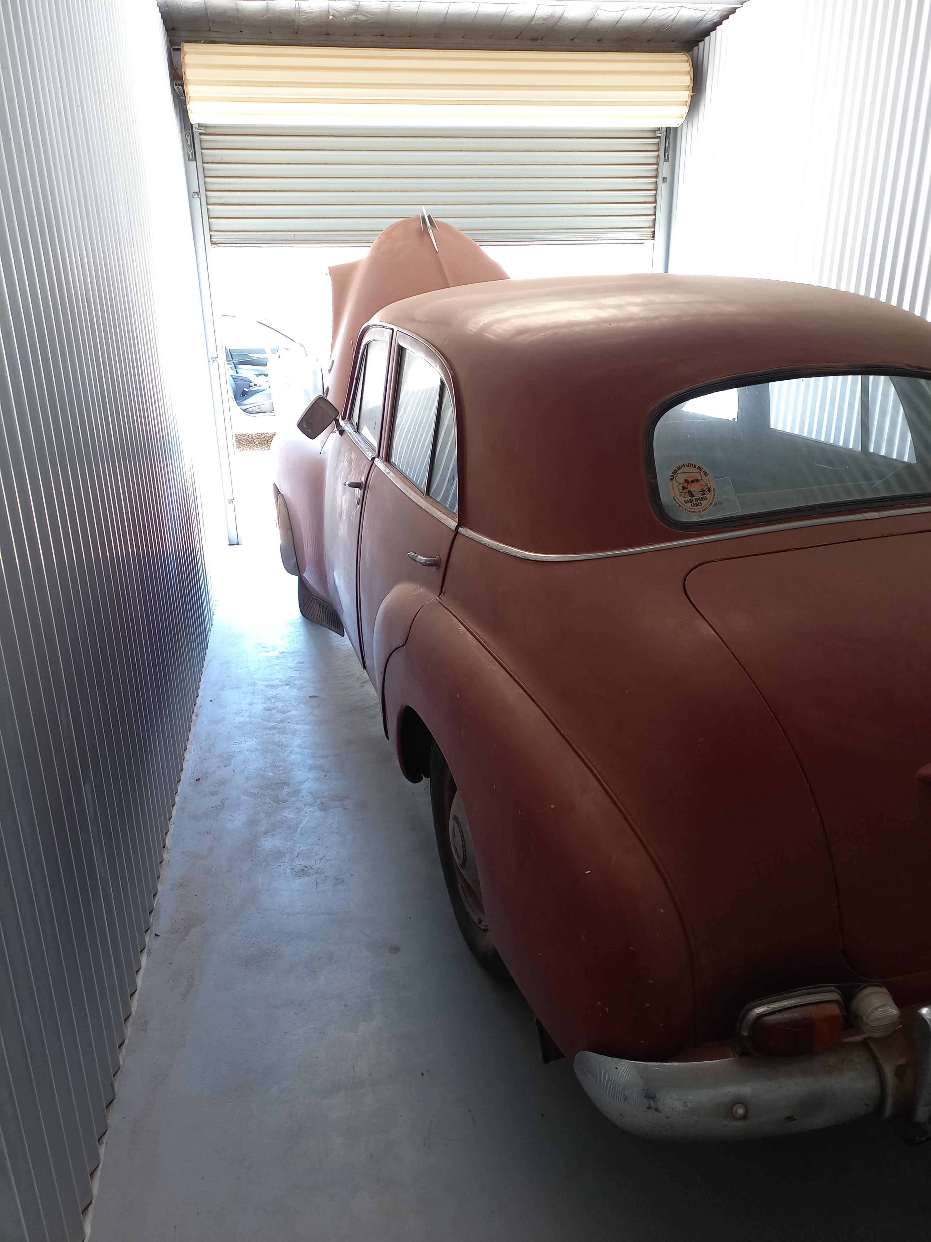 1948 HOLDEN 48-215 FX SEDAN 