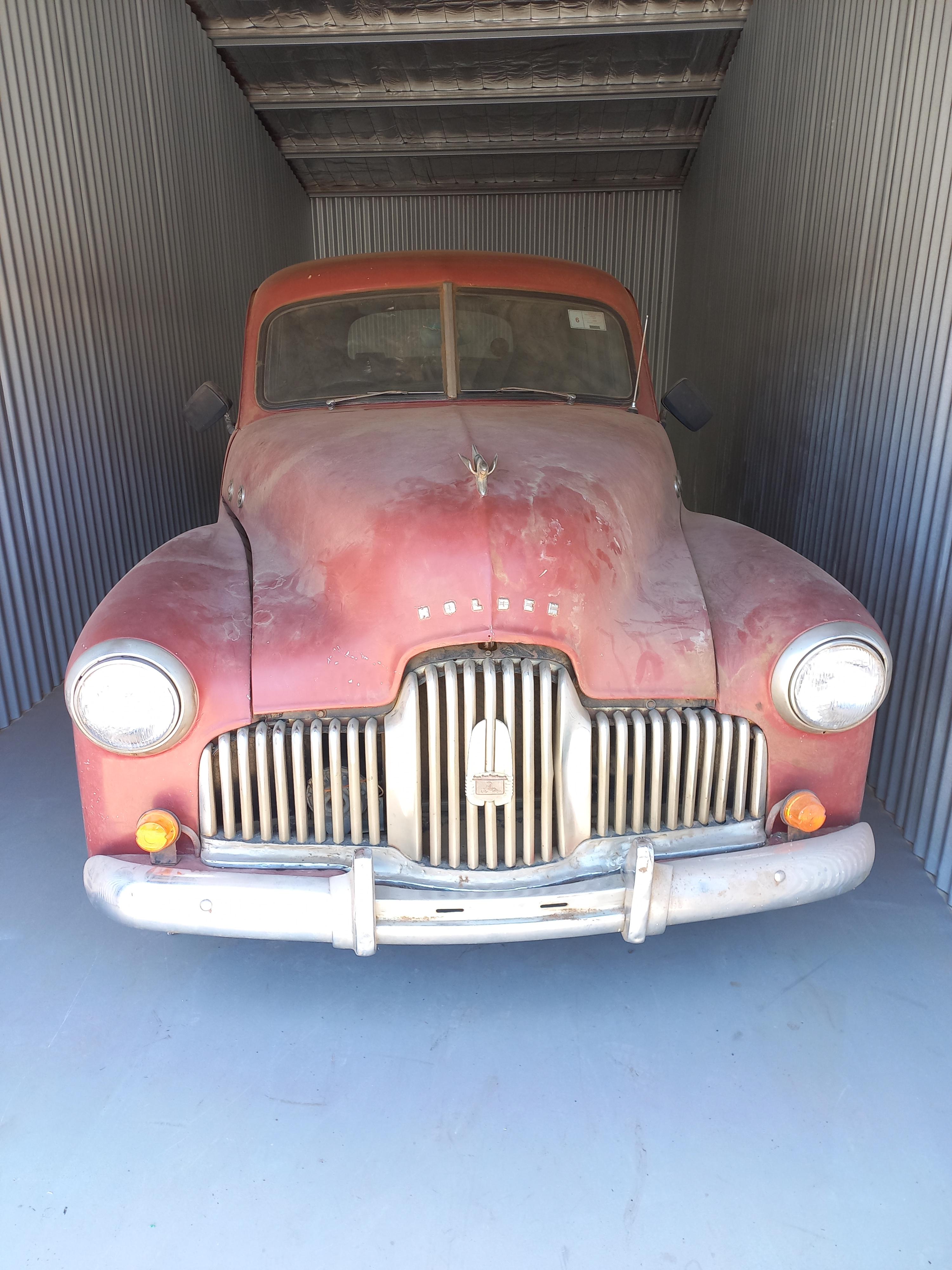 1948 HOLDEN 48-215 FX SEDAN 