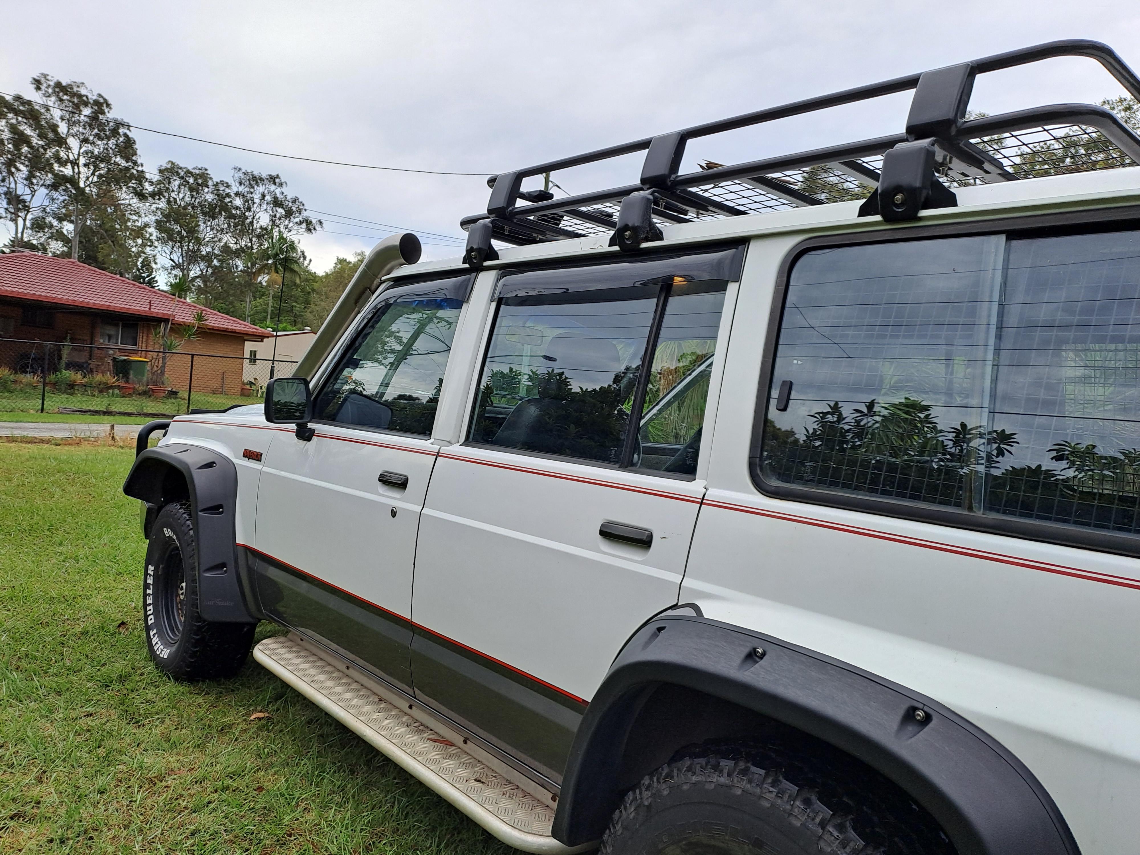 1990 FORD MAVERICK (4x4) 5 SP MANUAL 4x4 4D WAGON