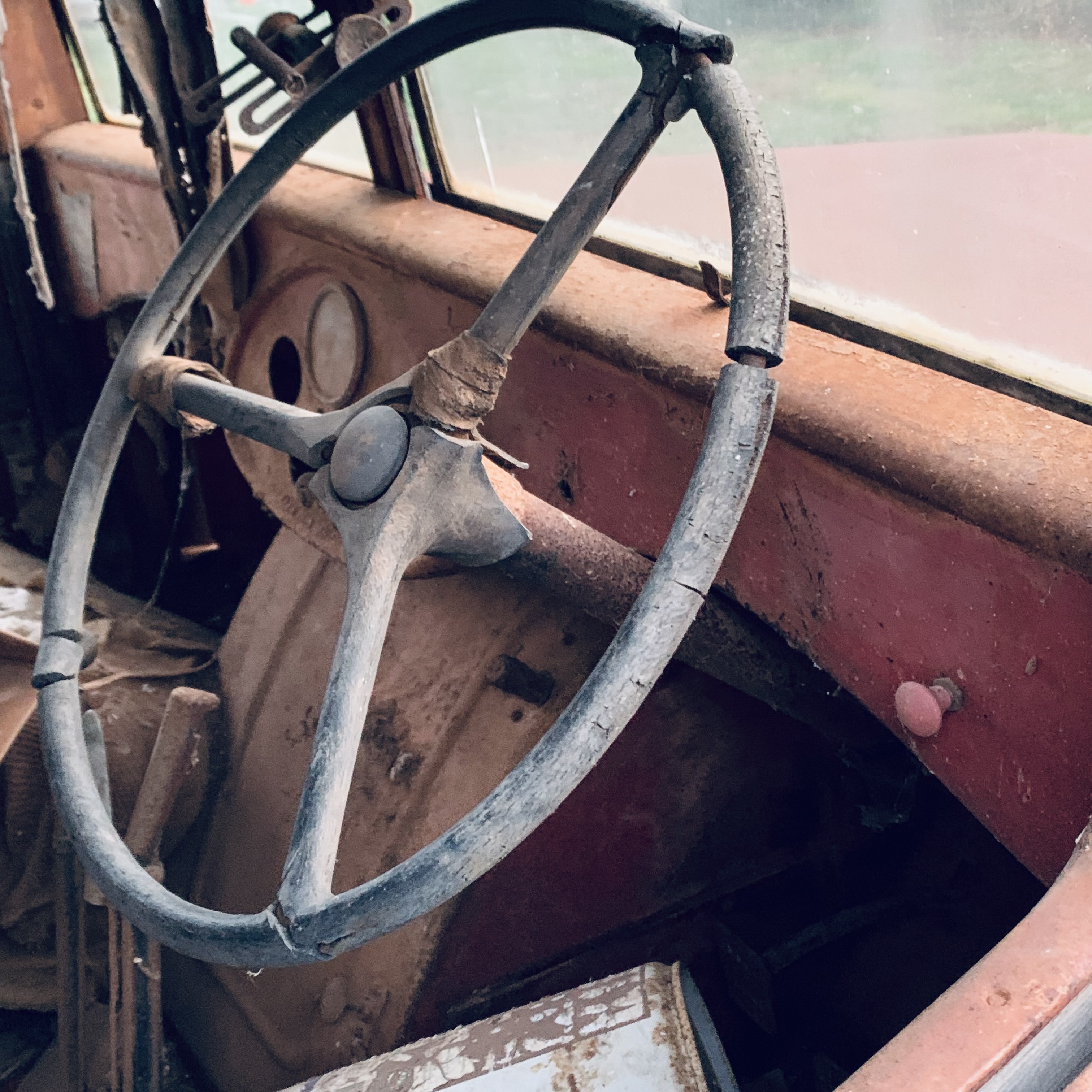1939? BEDFORD TRUCK 