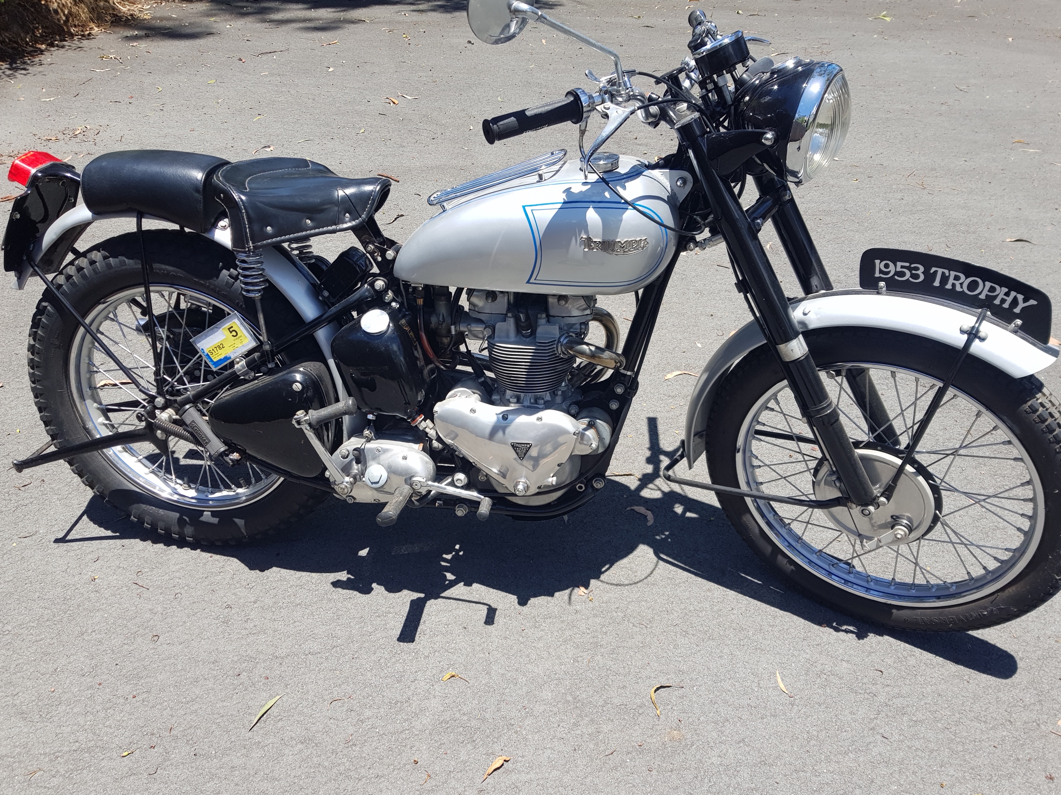 1953 TRIUMPH TR5 TROPHY ROAD
