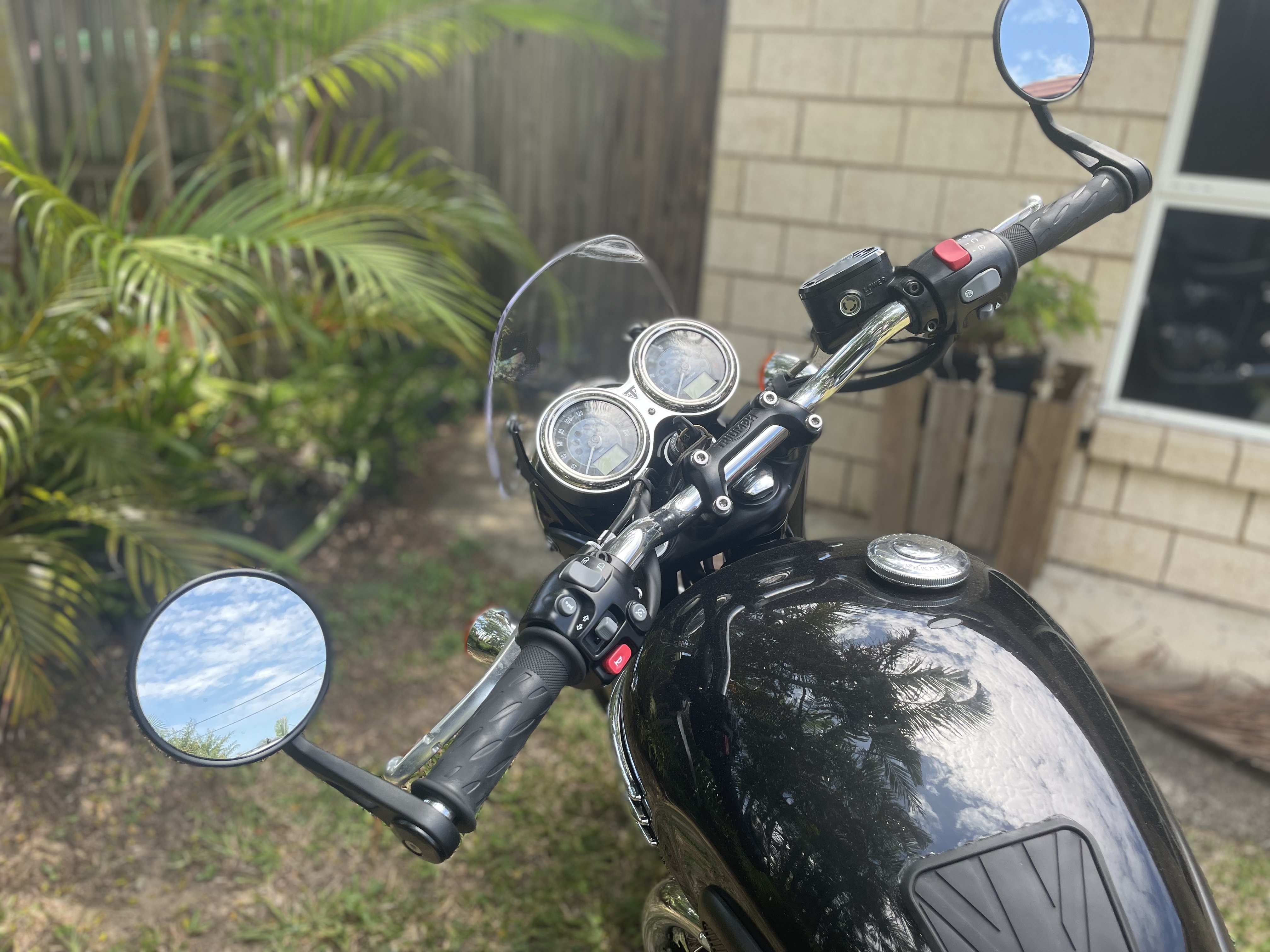 2021 TRIUMPH BONNEVILLE T120 ROAD