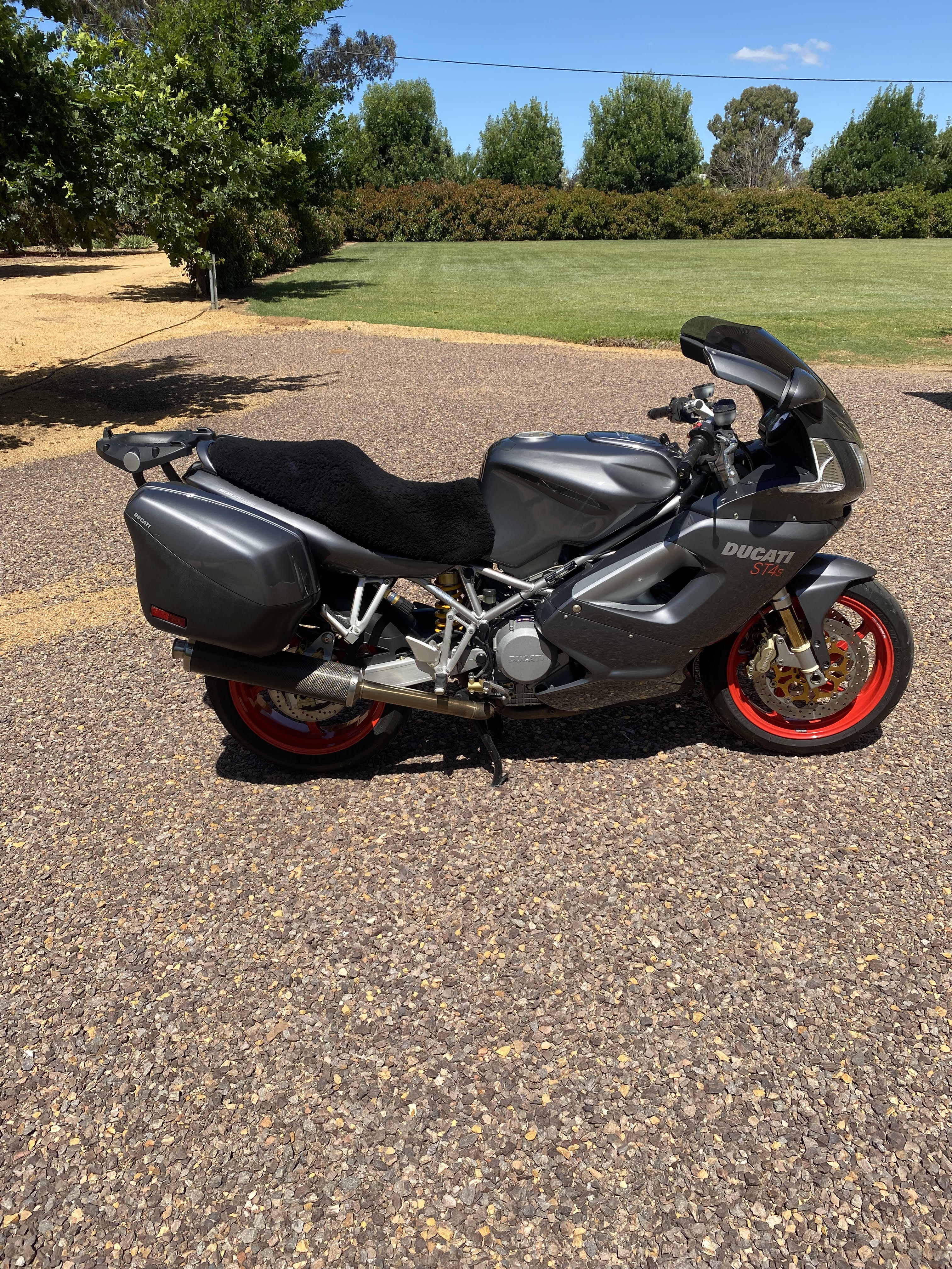 2005 DUCATI ST4S ROAD