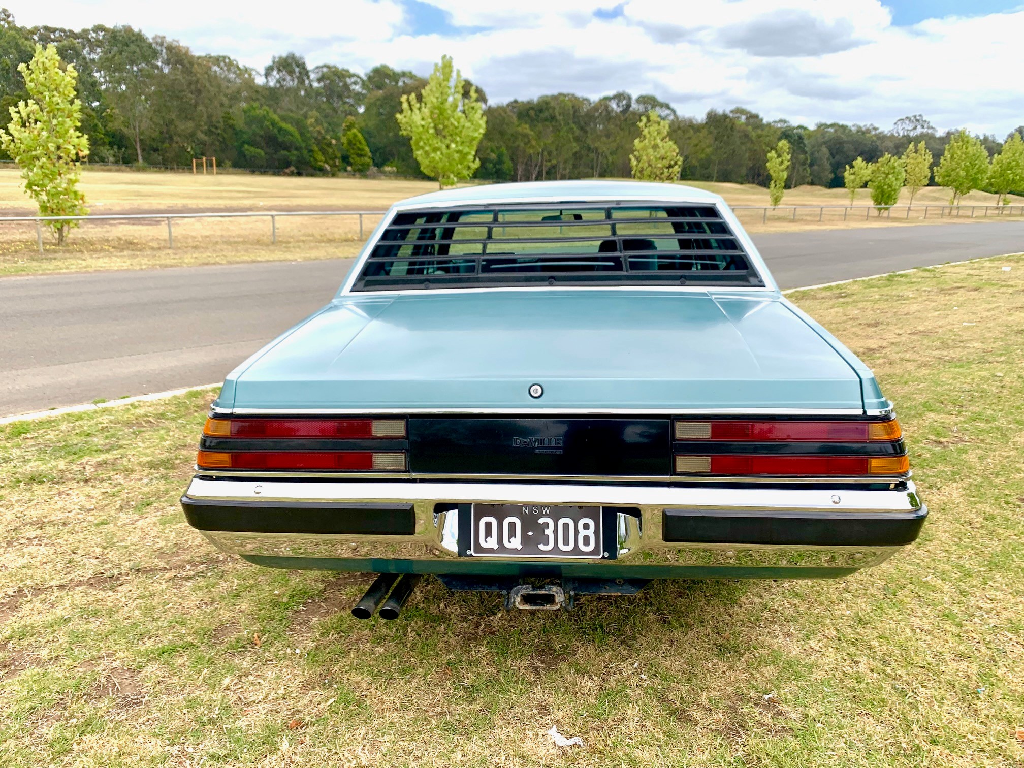 1984 HOLDEN STATESMAN WB2 DE VILLE SEDAN