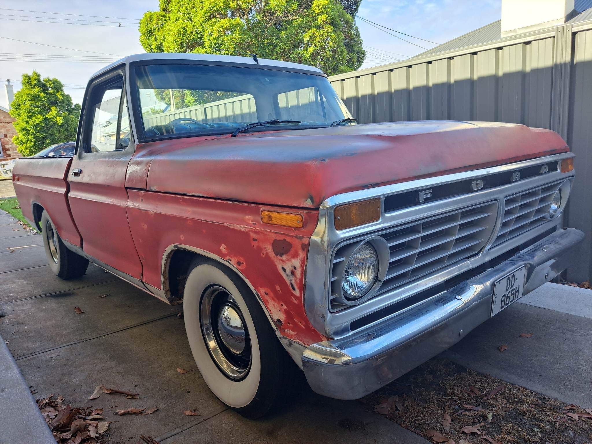 1976 FORD F100 UTILITY
