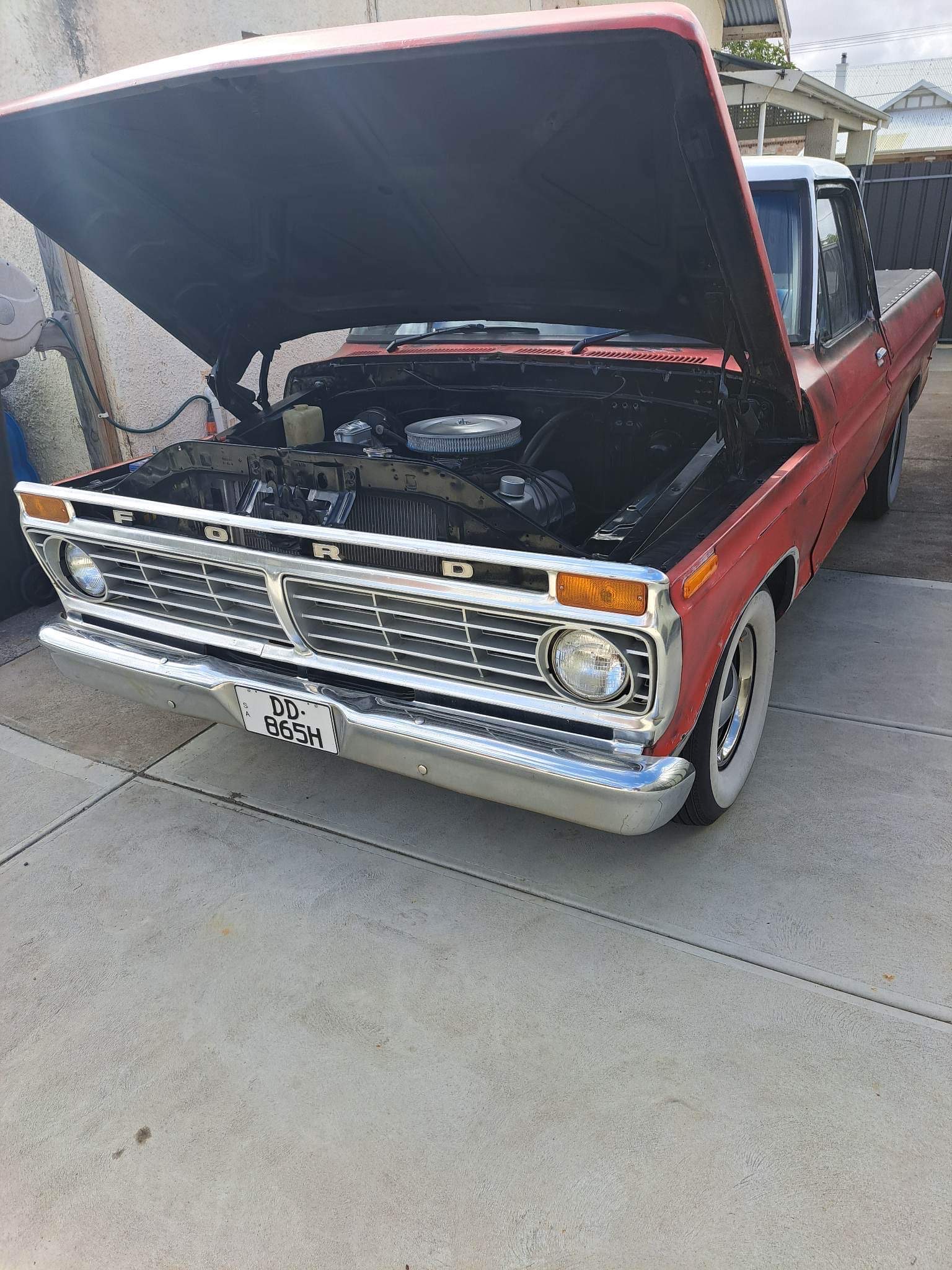 1976 FORD F100 UTILITY 