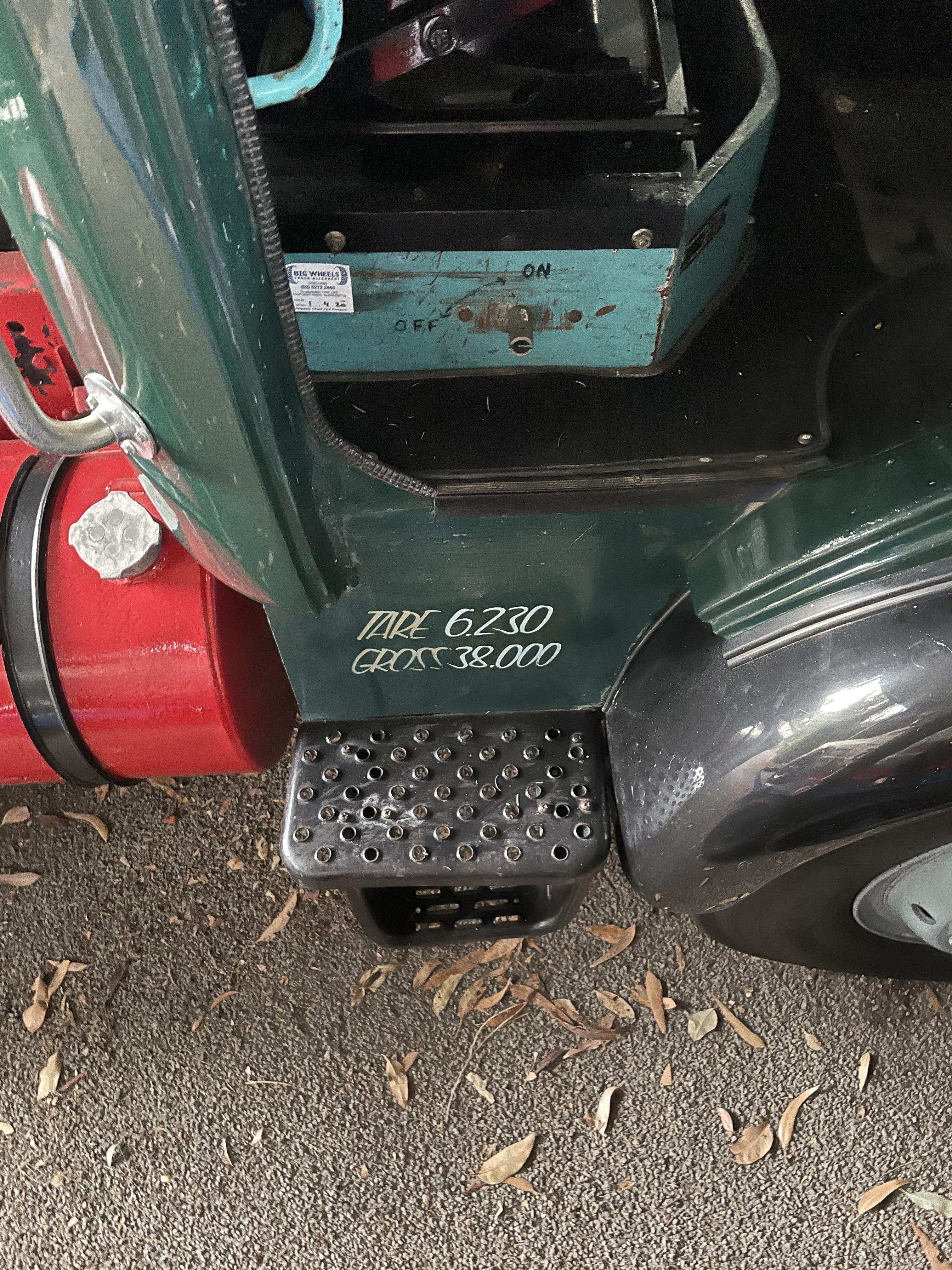 1977 MERCEDES-BENZ 1418 PRIME MOVER 