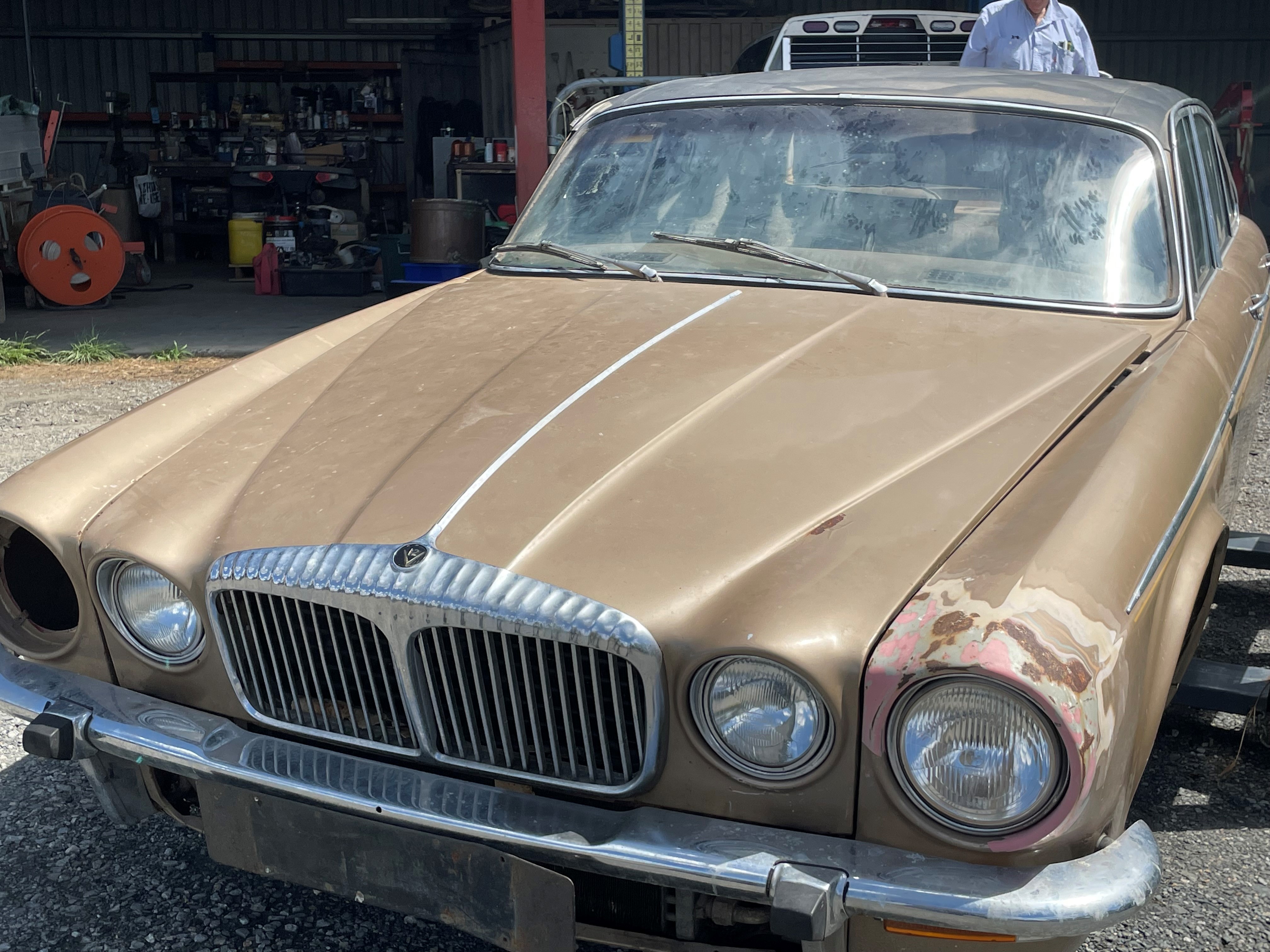 1978 DAIMLER DOUBLE SIX SER II VANDEN PLAS SEDAN
