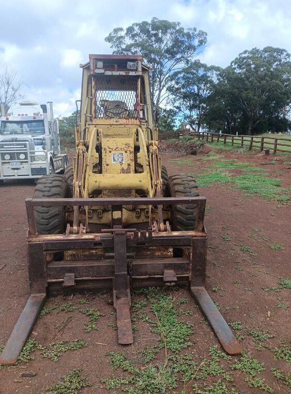 Caterpillar 920 Front End Loader