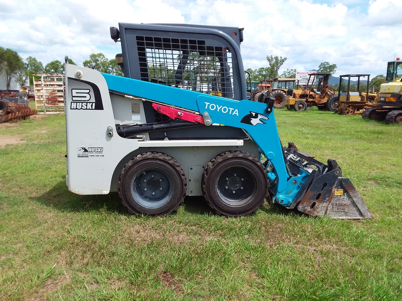 2021 Toyota Huski 5SDK5 Skid Steer