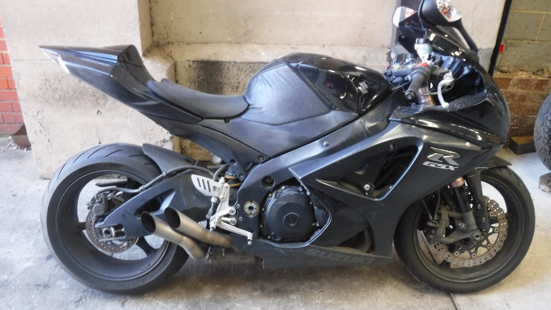 2008 Suzuki GSXR1000 Sports