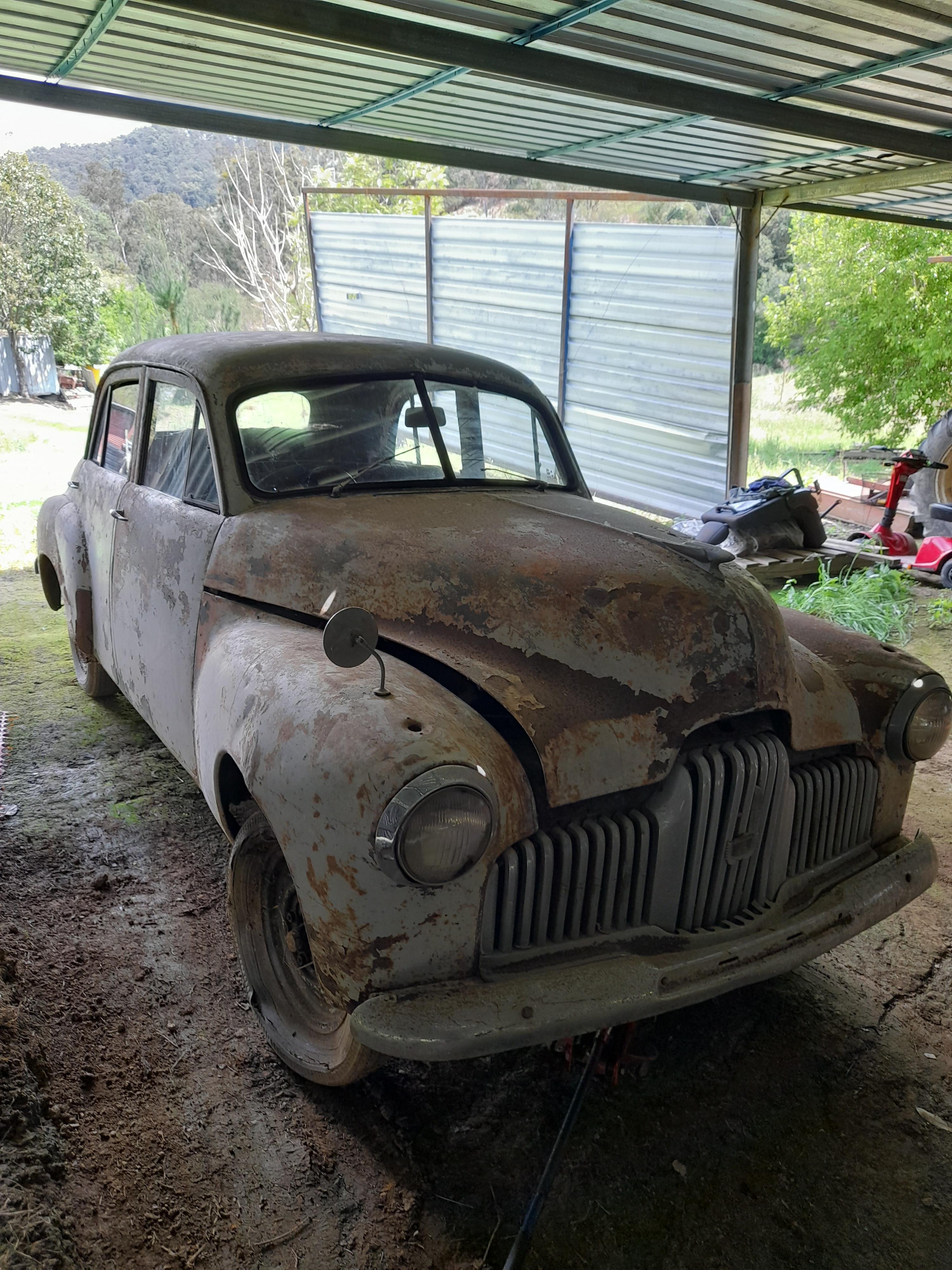 1951 HOLDEN 48-215 FX SEDAN