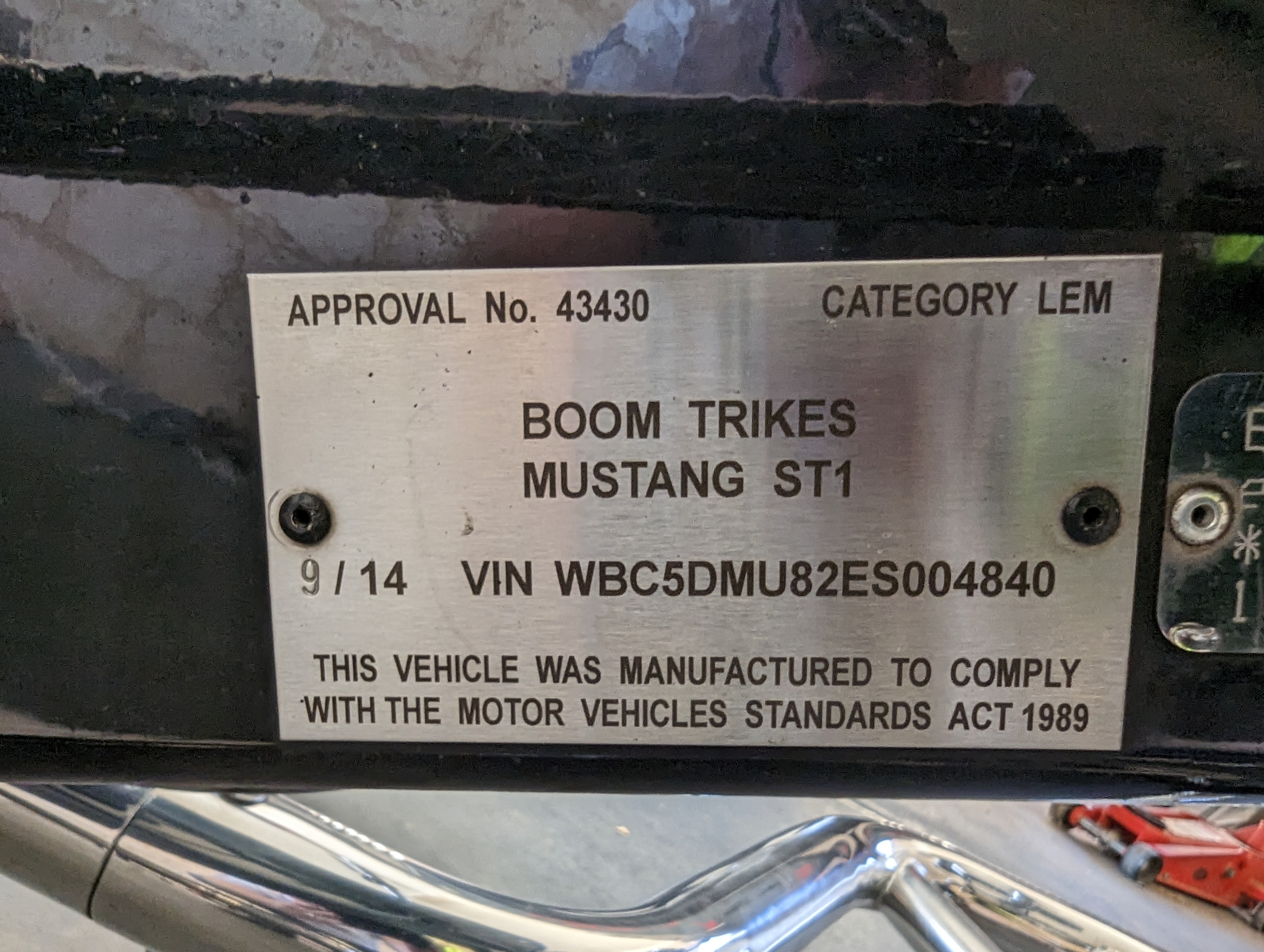 2014 BOOM MUSTANG ST1 TRIKE 