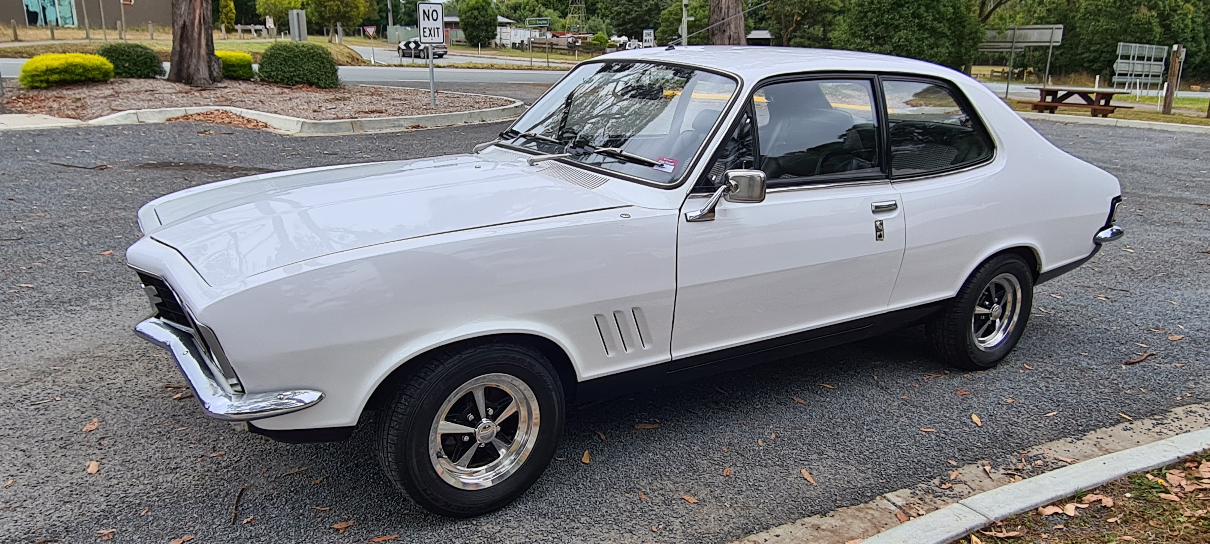 1972 HOLDEN TORANA LJ GTR SEDAN