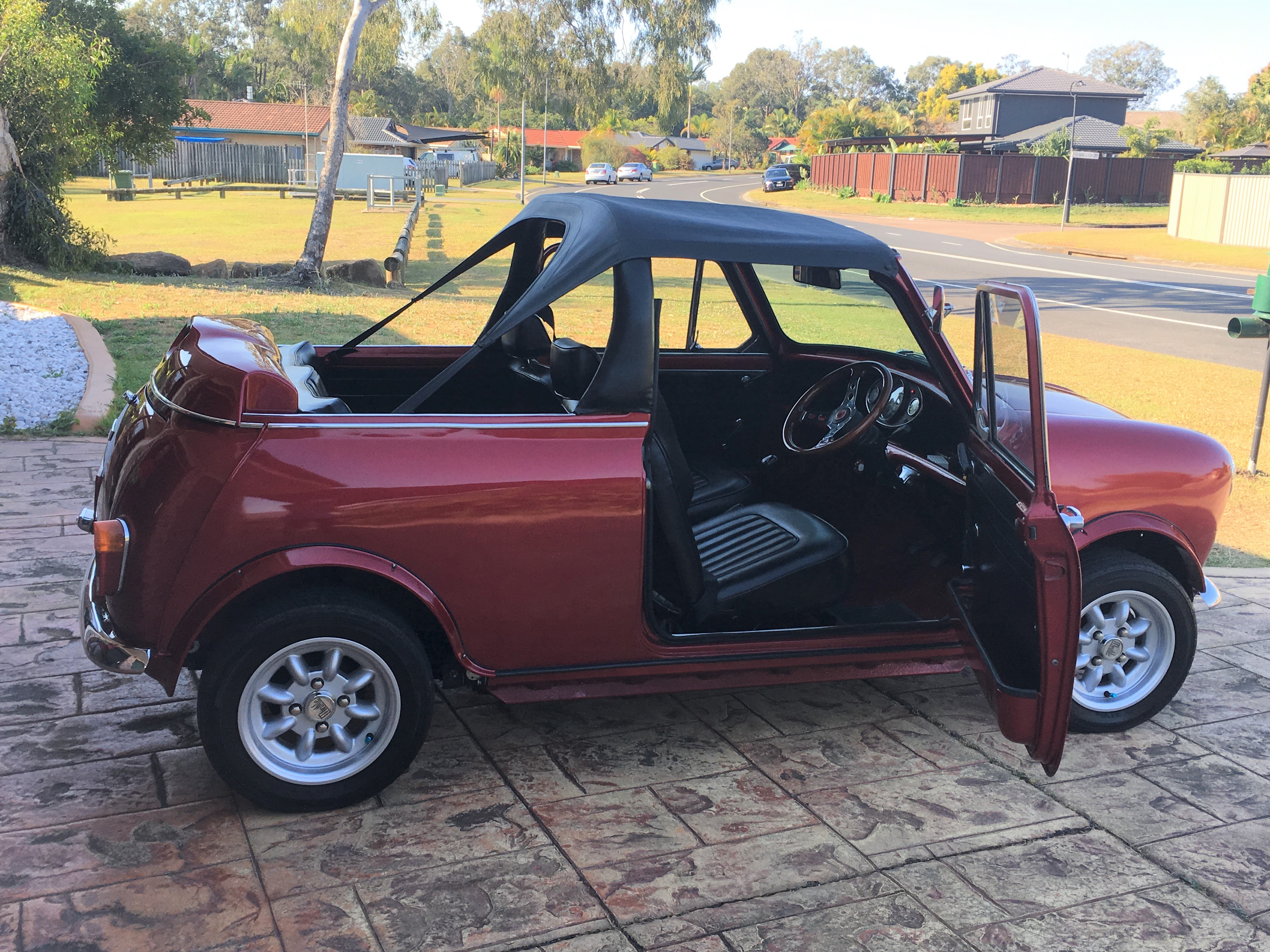 1966 MORRIS MINI MOKE CONVERTIBLE