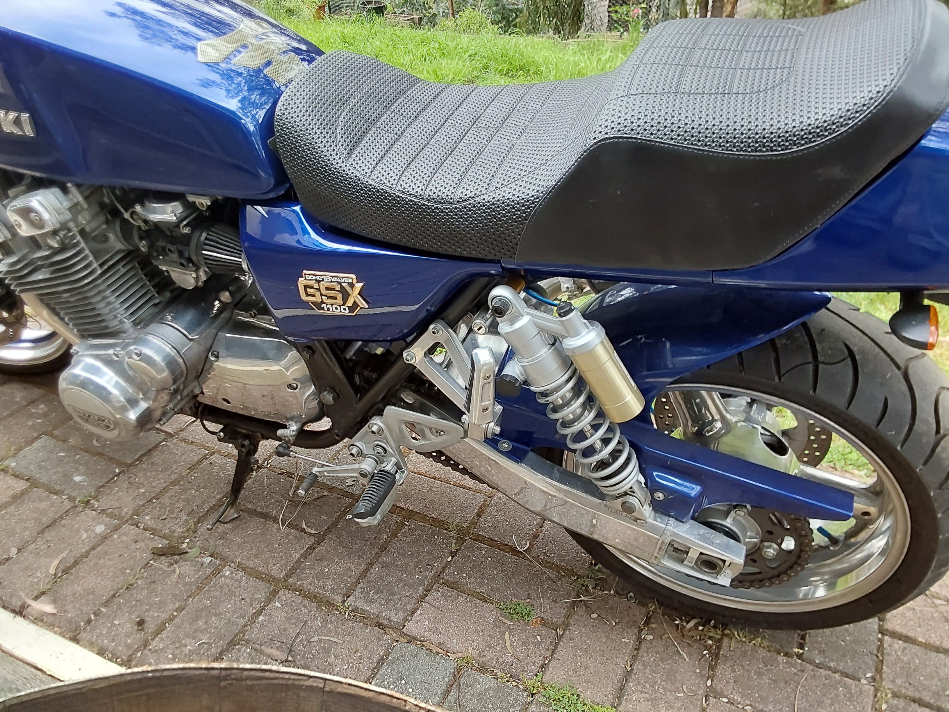 1980 SUZUKI GSX1100E ROAD