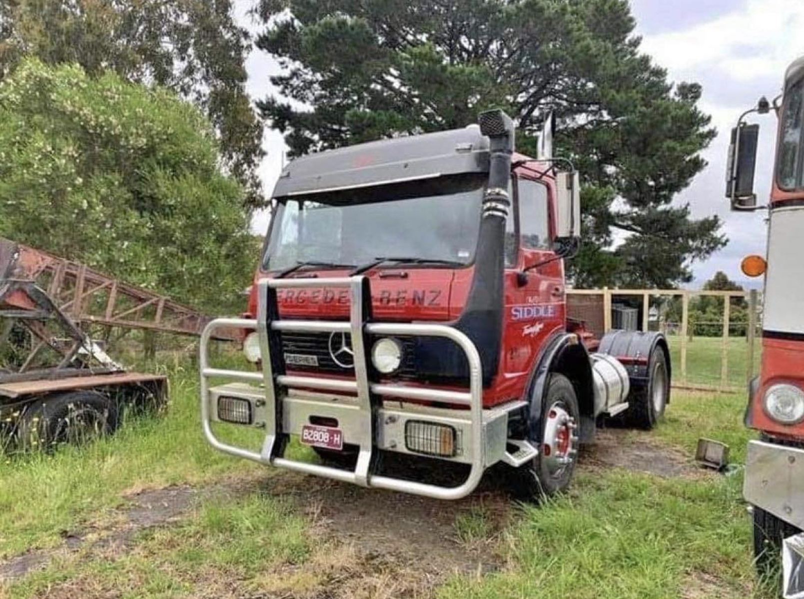 1983 MERCEDES BENZ V1425 PRIME MOVER 