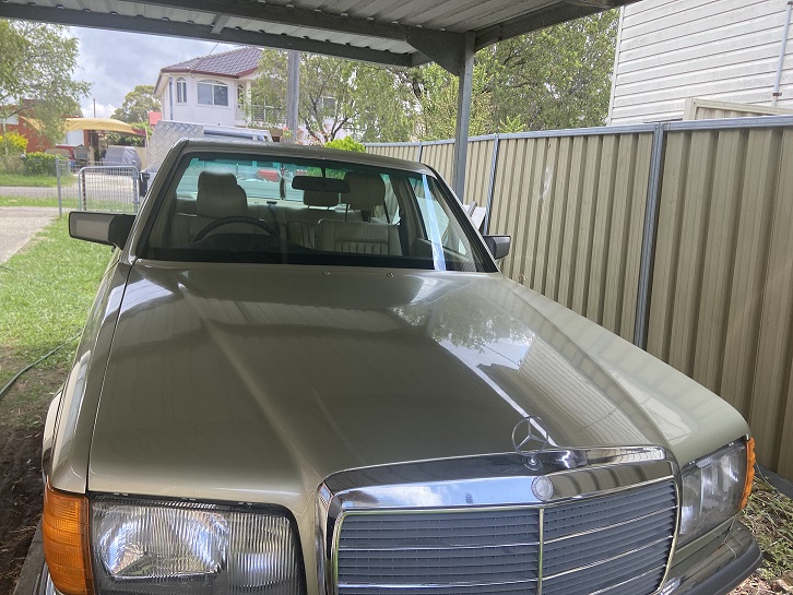 1983 MERCEDES-BENZ 380 SE SEDAN 