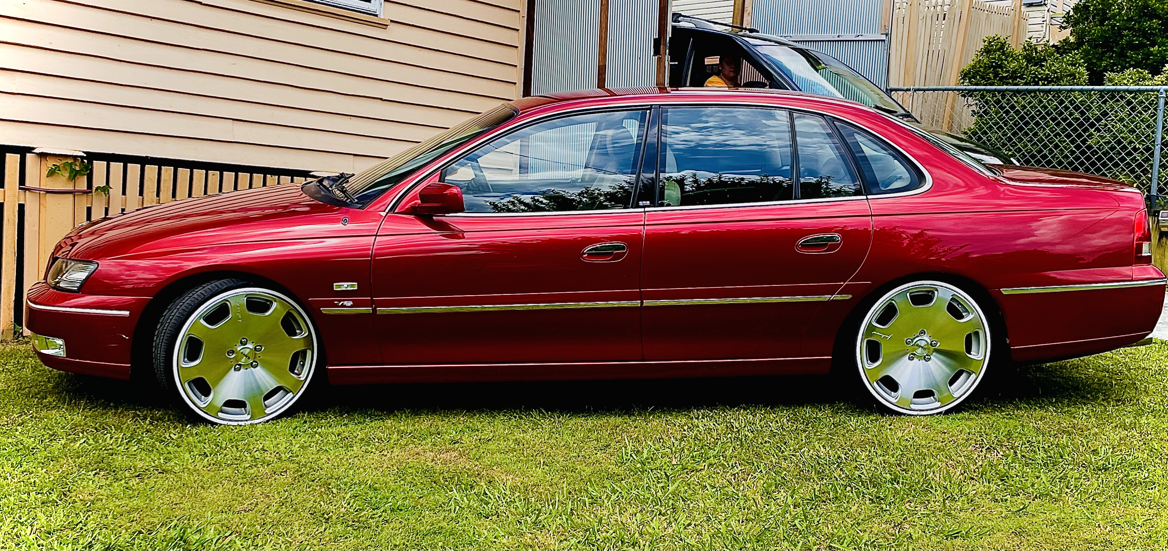 2005 HOLDEN STATESMAN WL SEDAN