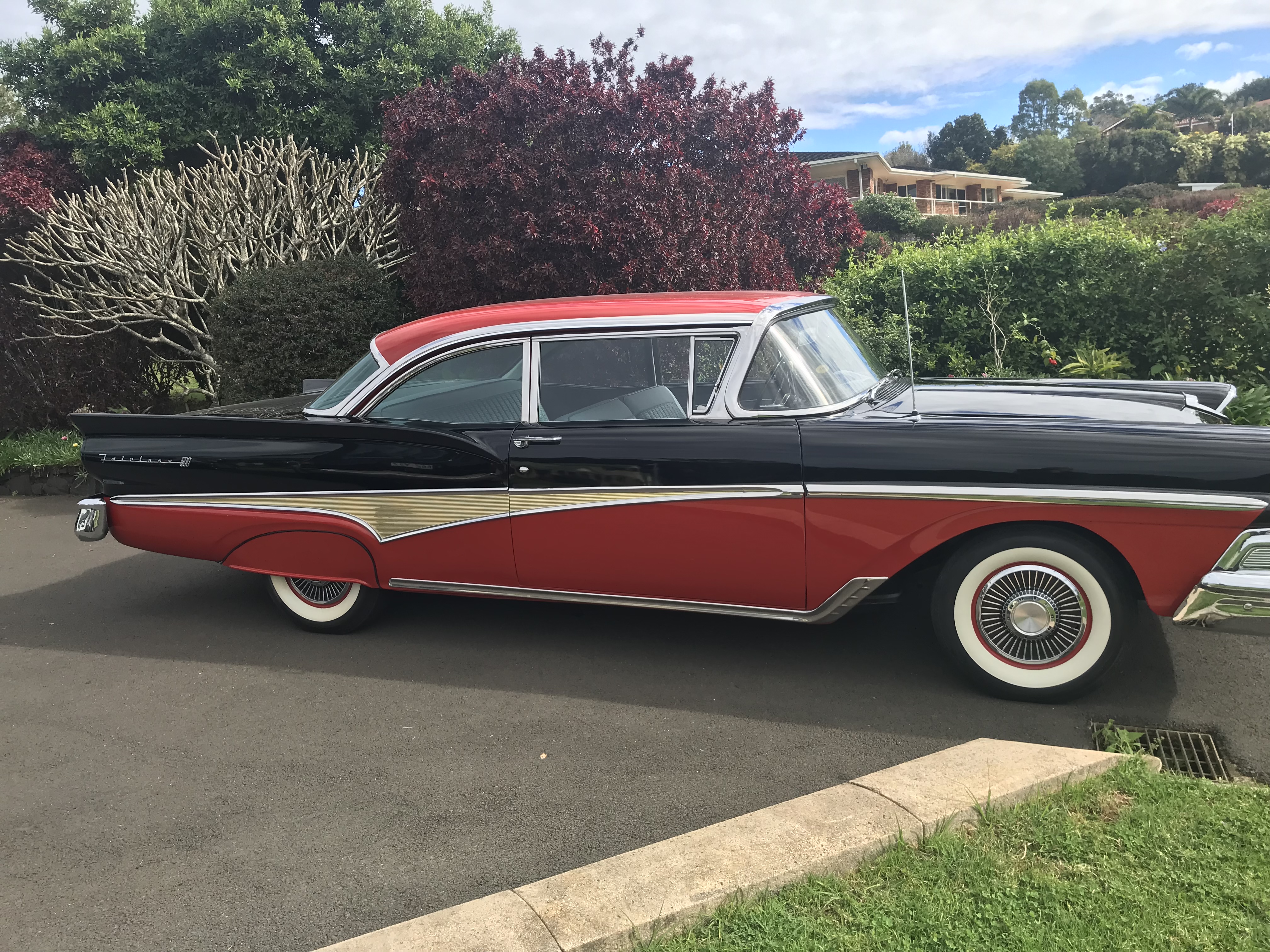 1958 FORD FAIRLANE INTERCEPTOR COUPE