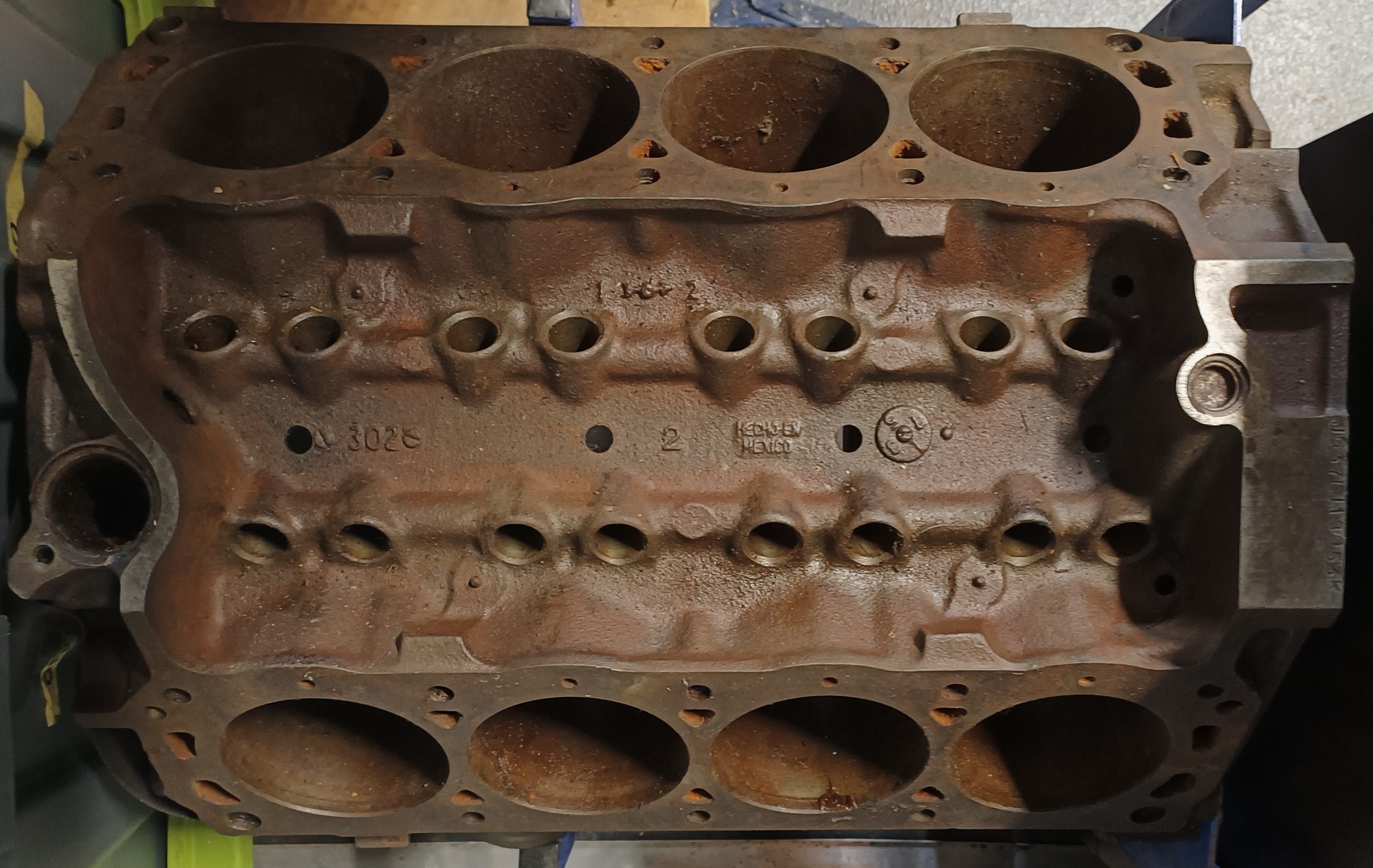 FORD MEXICAN WINDSOR 302 BARE BLOCK