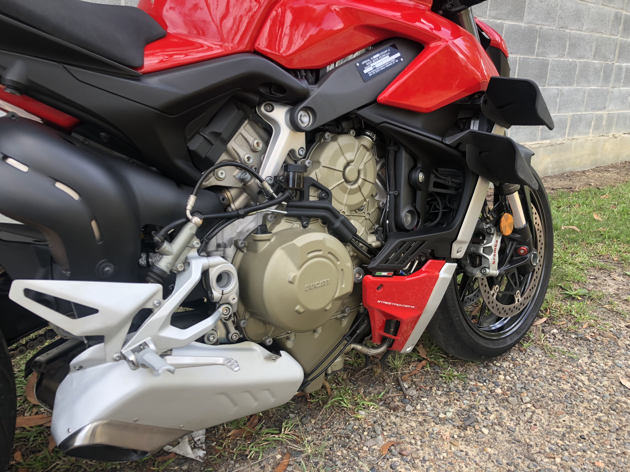 2020 DUCATI STREETFIGHTER V4 SPORTS
