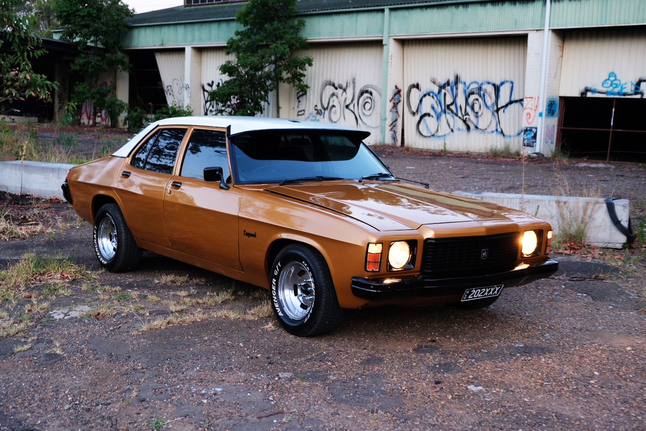 1976 HOLDEN KINGSWOOD HJ SEDAN