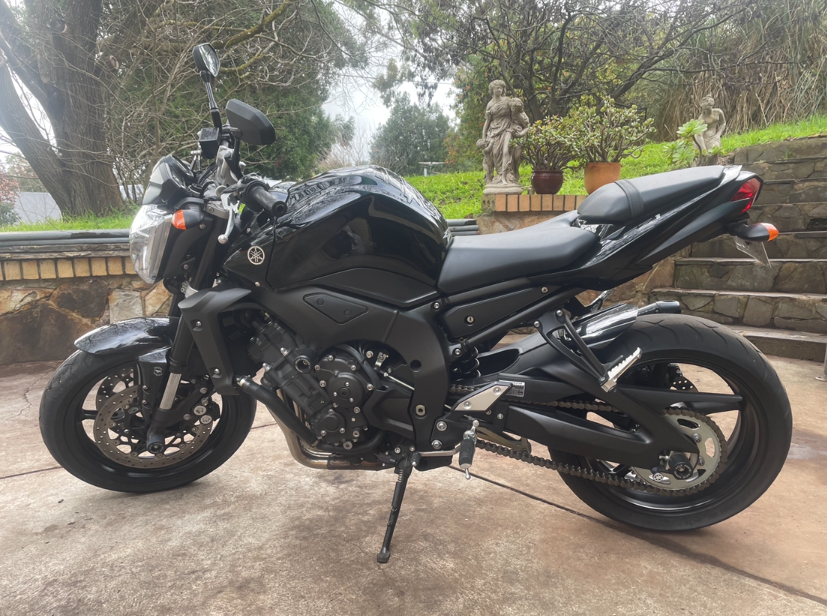 2012 YAMAHA FZ1000 BLACK NAKED Adelaide S.A
