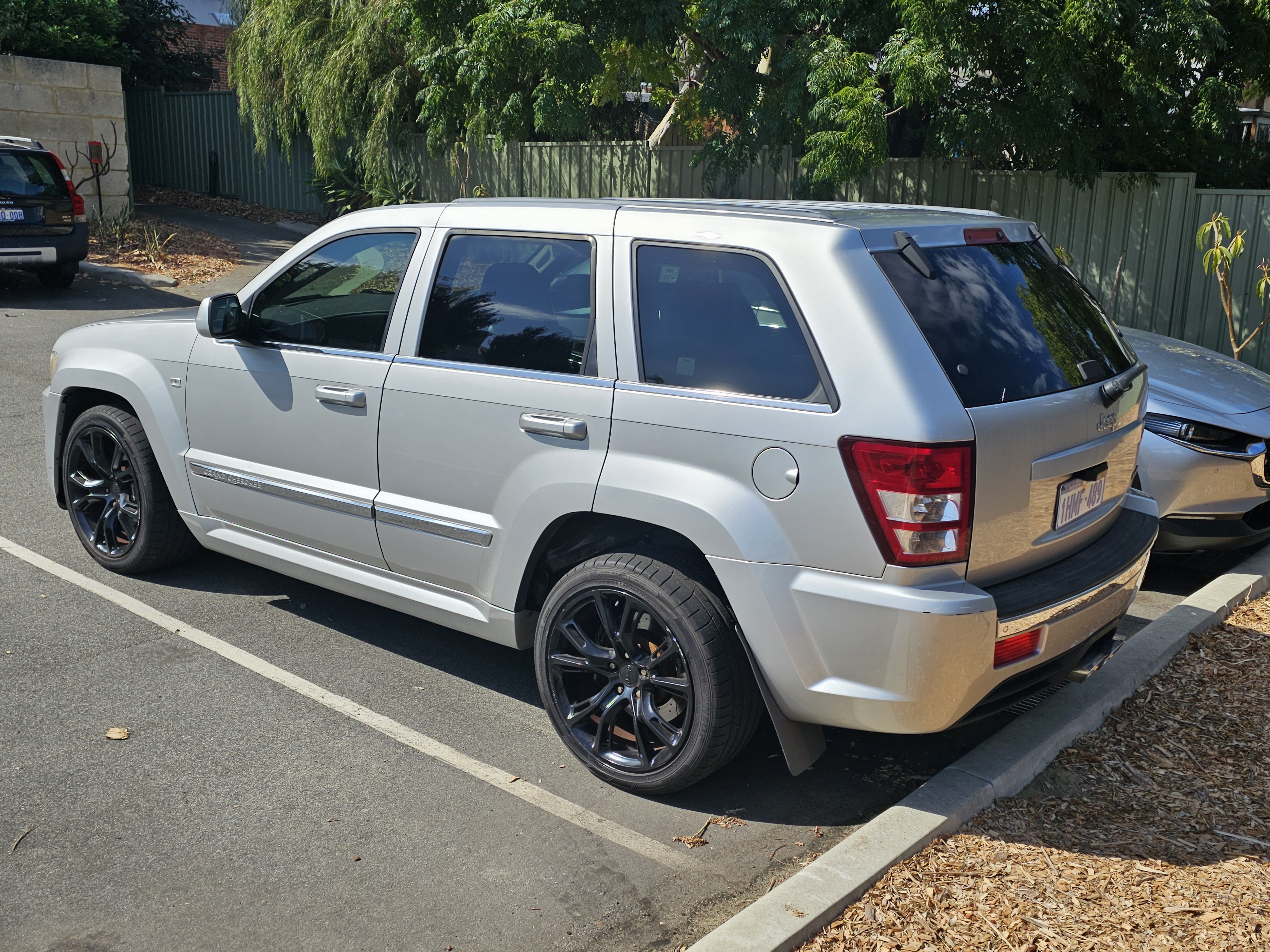 2008 JEEP GRAND CHEROKEE WH MY08 SRT 8 5 SP AUTOMATIC 4D WAGON
