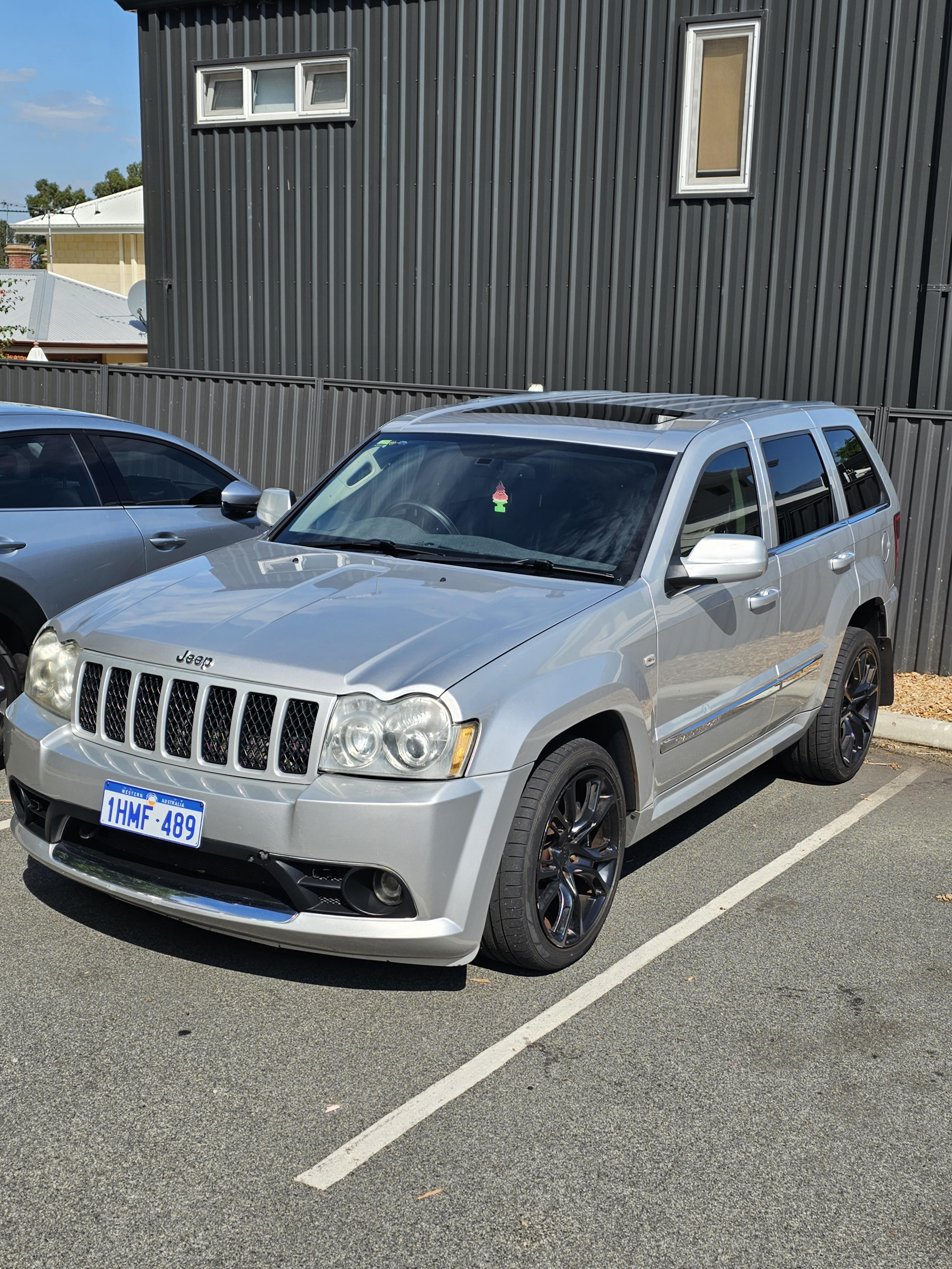 2008 JEEP GRAND CHEROKEE WH MY08 SRT 8 5 SP AUTOMATIC 4D WAGON