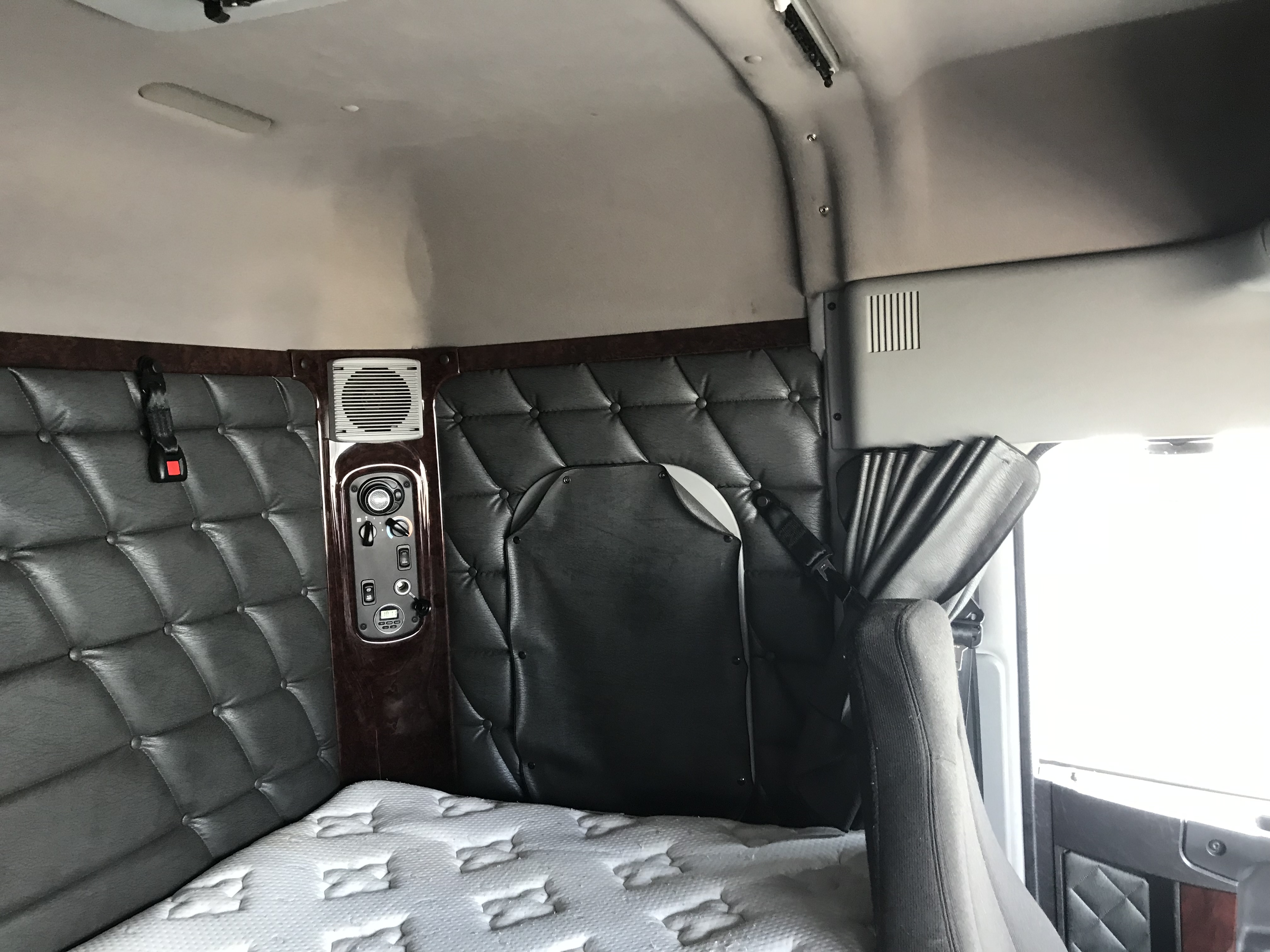 2012 FREIGHTLINER ARGOSY PRIME MOVER 