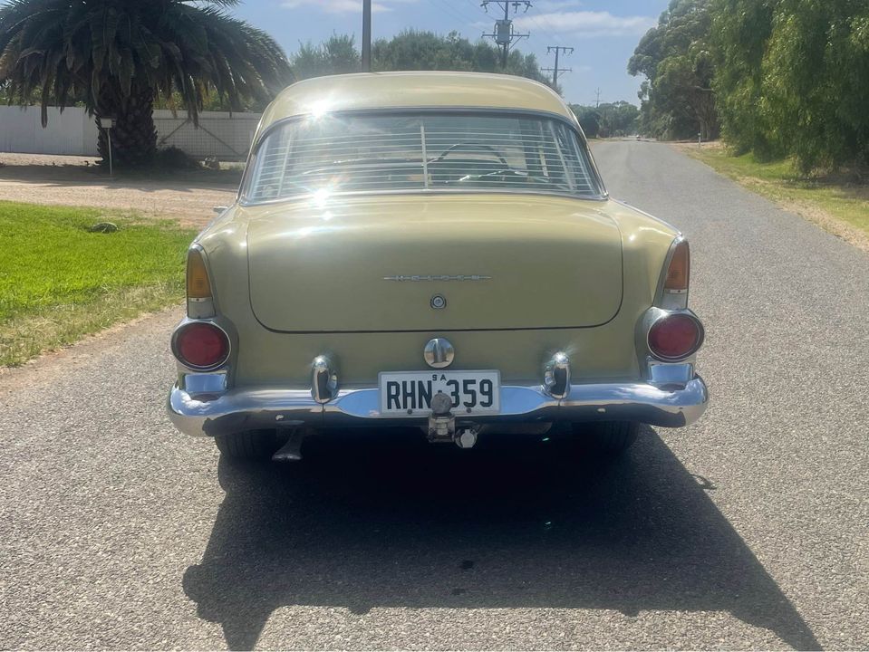 1960 HOLDEN SPECIAL FB SEDAN