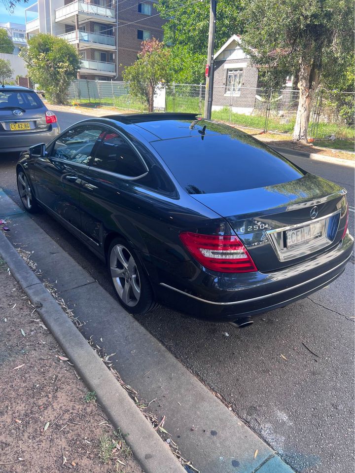 2012 MERCEDES BENZ 250SE C250 SEDAN