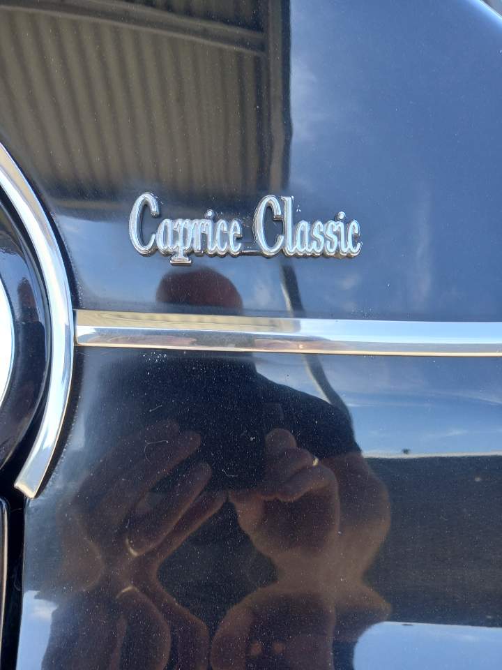 1975 CHEVROLET CAPRICE CLASSIC SEDAN