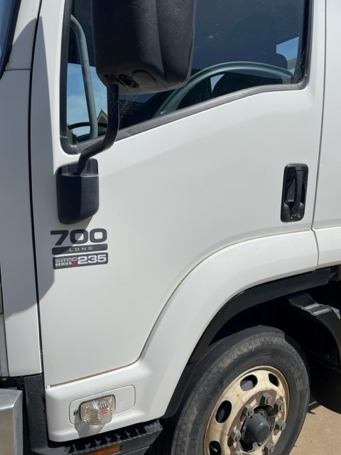 2008 ISUZU FSR F3 700S LONG 6 SP MANUAL C/CHAS 