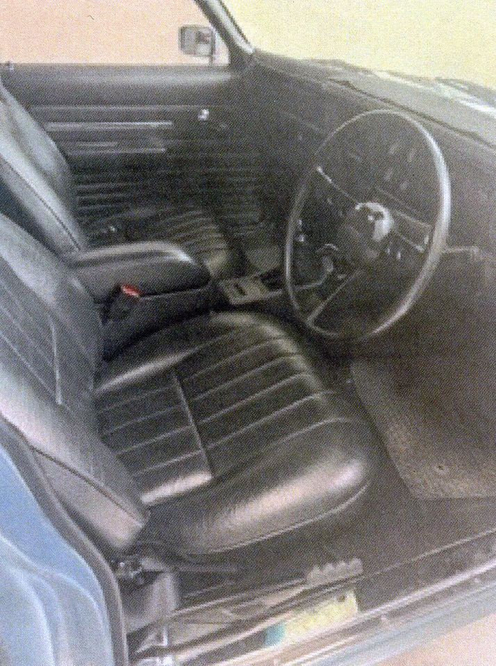 1977 HOLDEN SANDMAN HZ PANELVAN