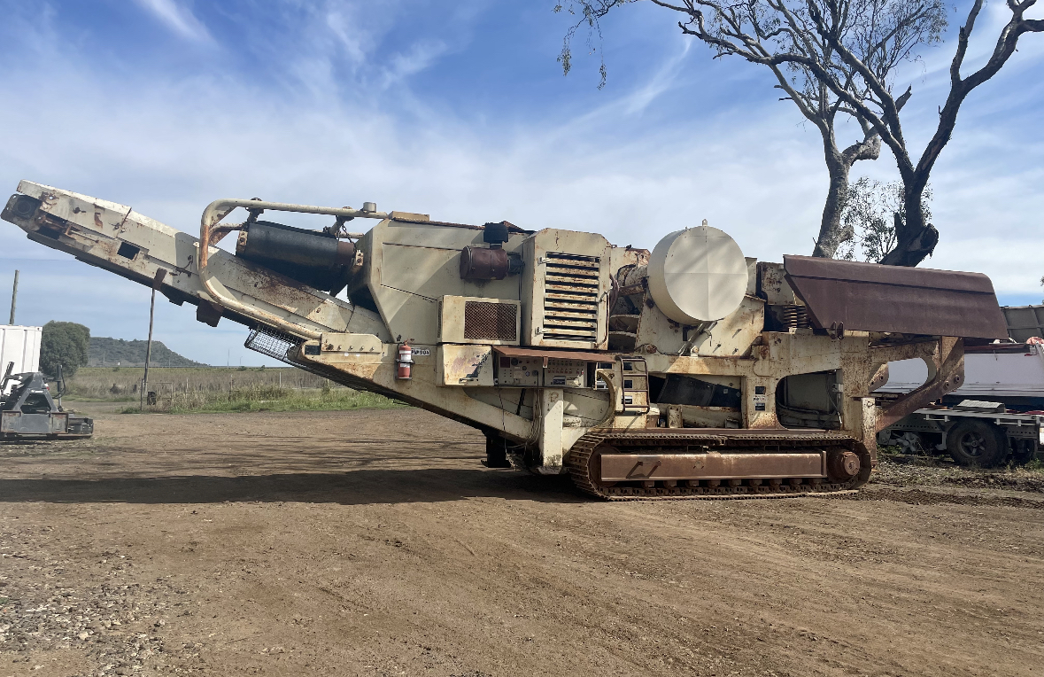 EXTEC MOBILE JAW CRUSHER