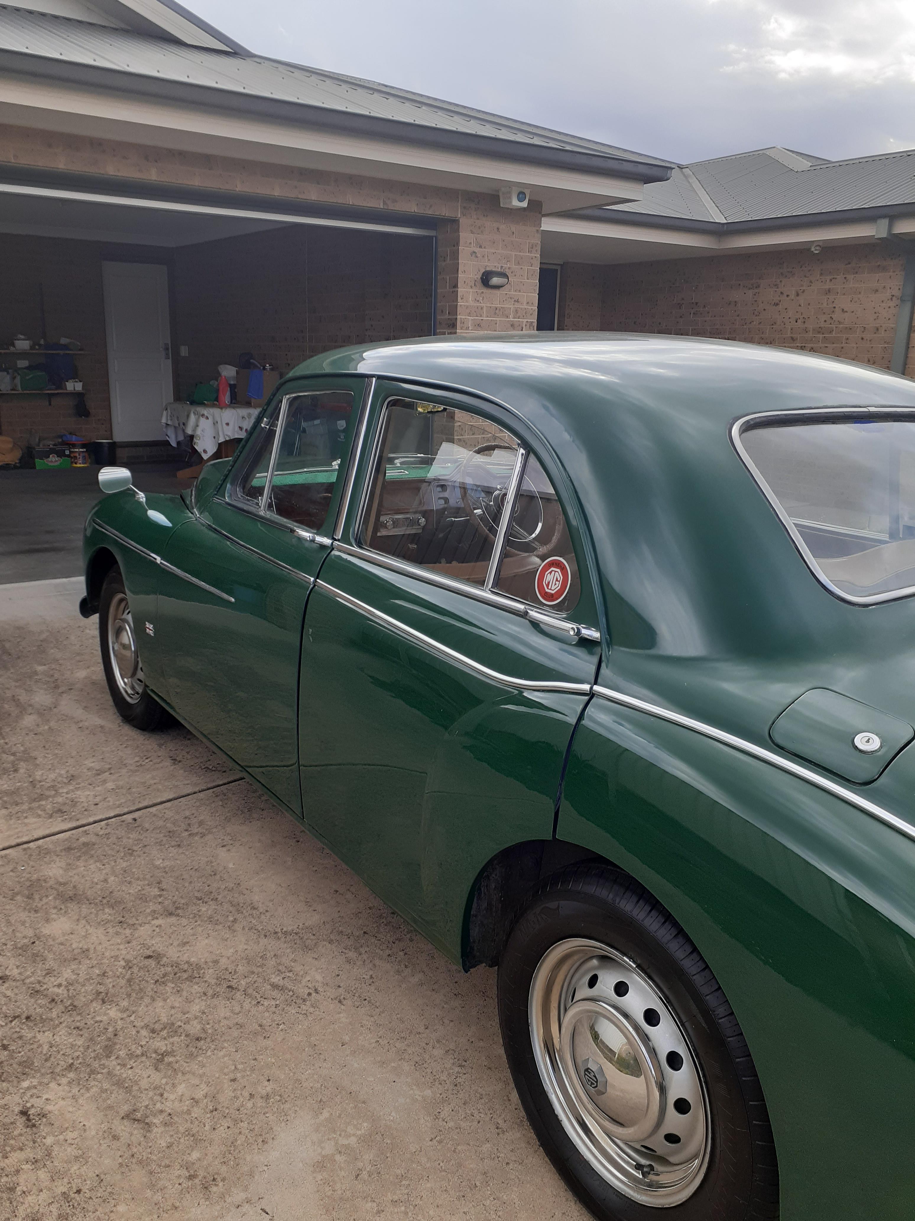 1957 M.G. MAGNETTE ZB SEDAN