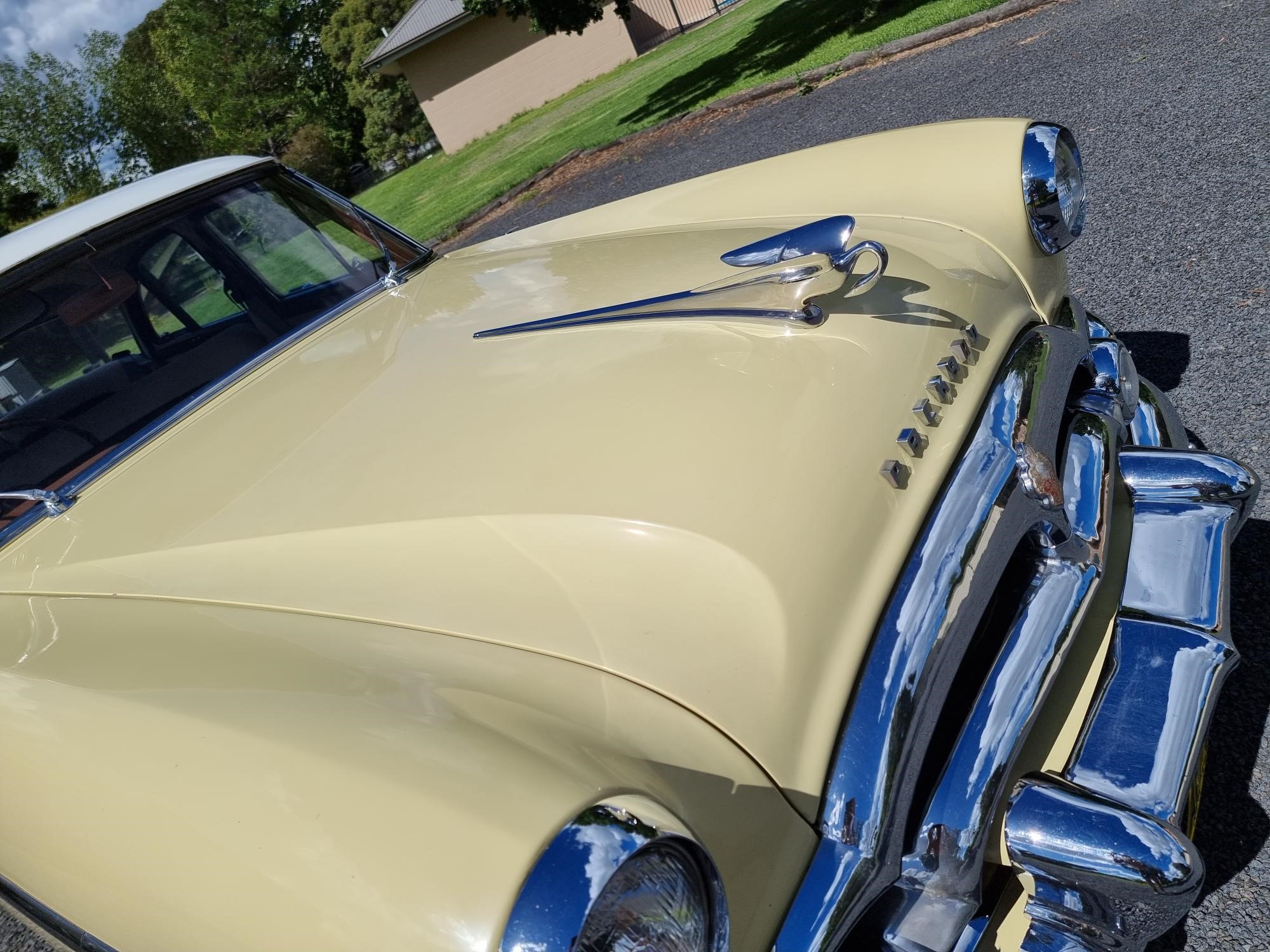1953 PACKARD CLIPPER SEDAN