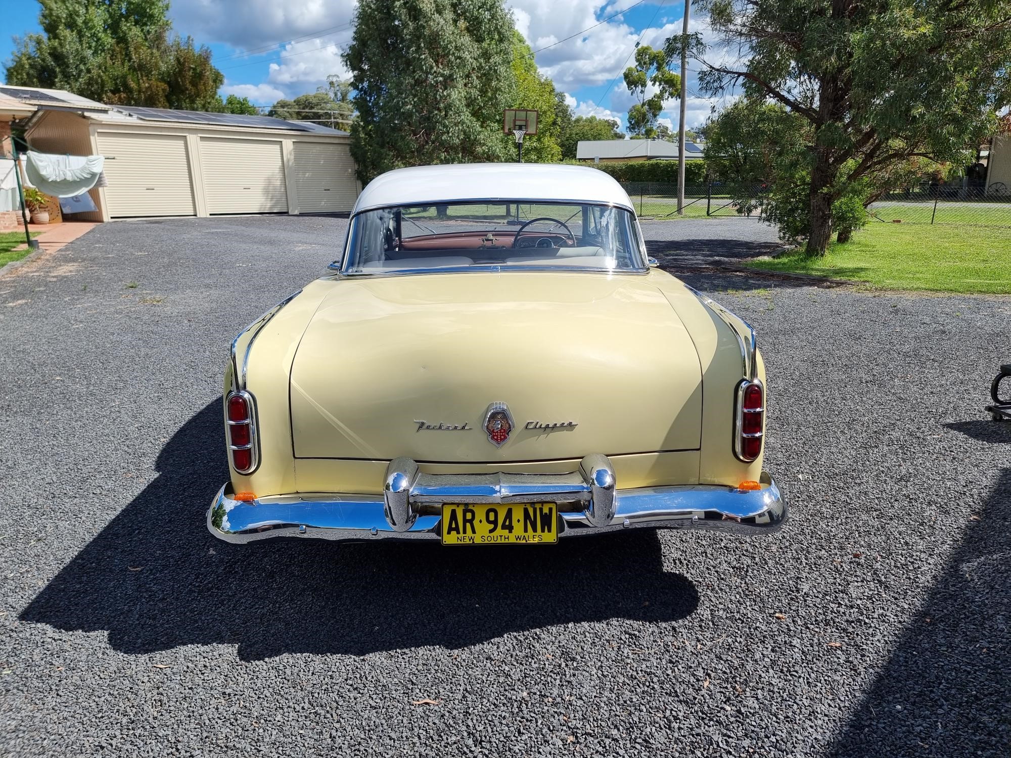 1953 PACKARD CLIPPER SEDAN